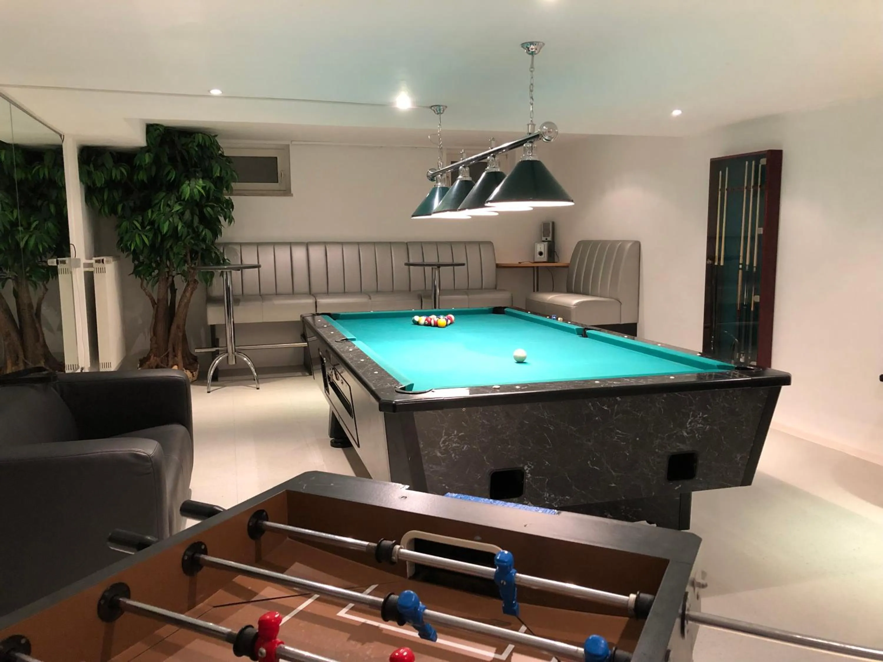 Billiard in Hotel Kainsbacher Mühle