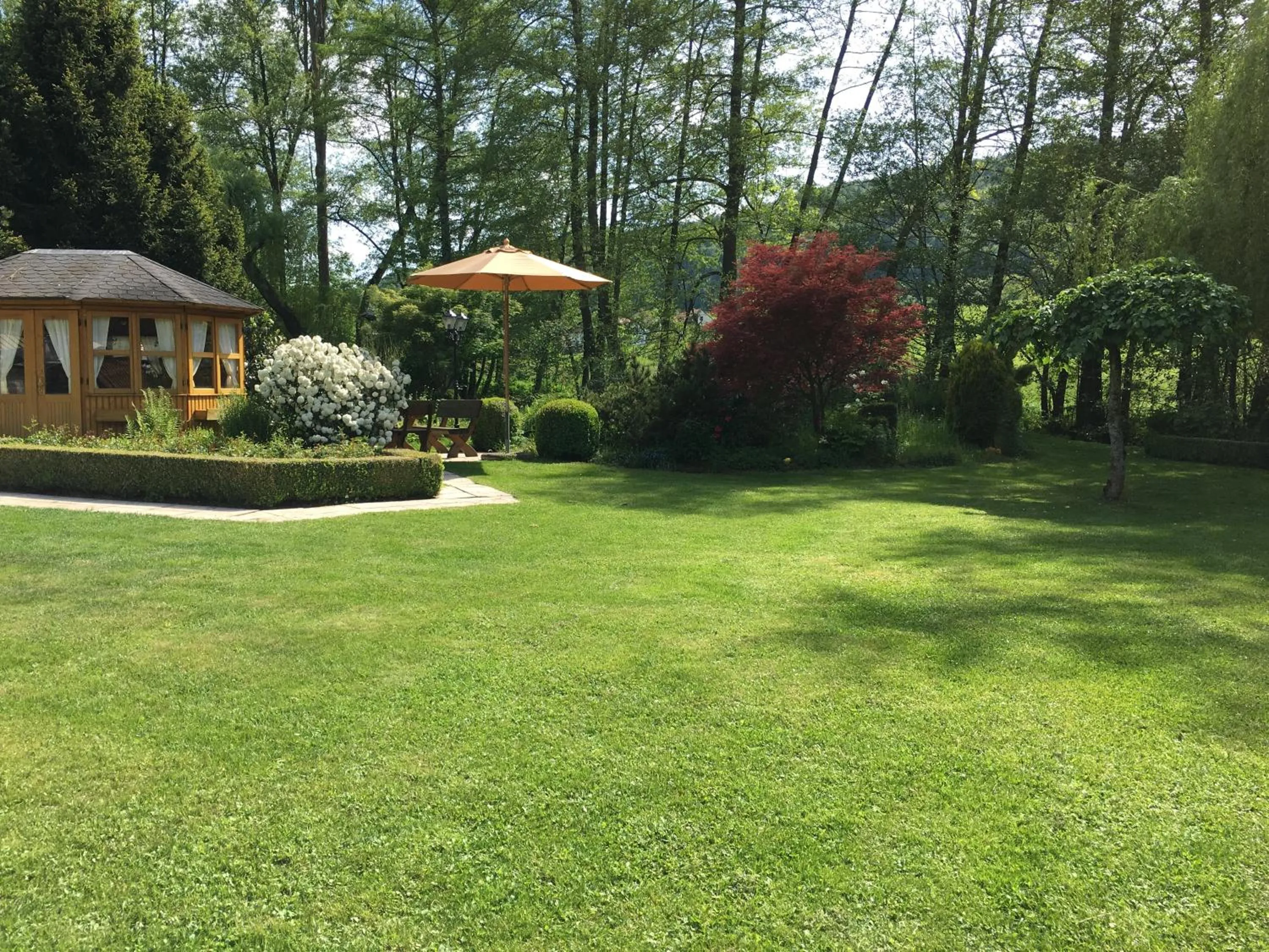 Garden in Hotel Kainsbacher Mühle