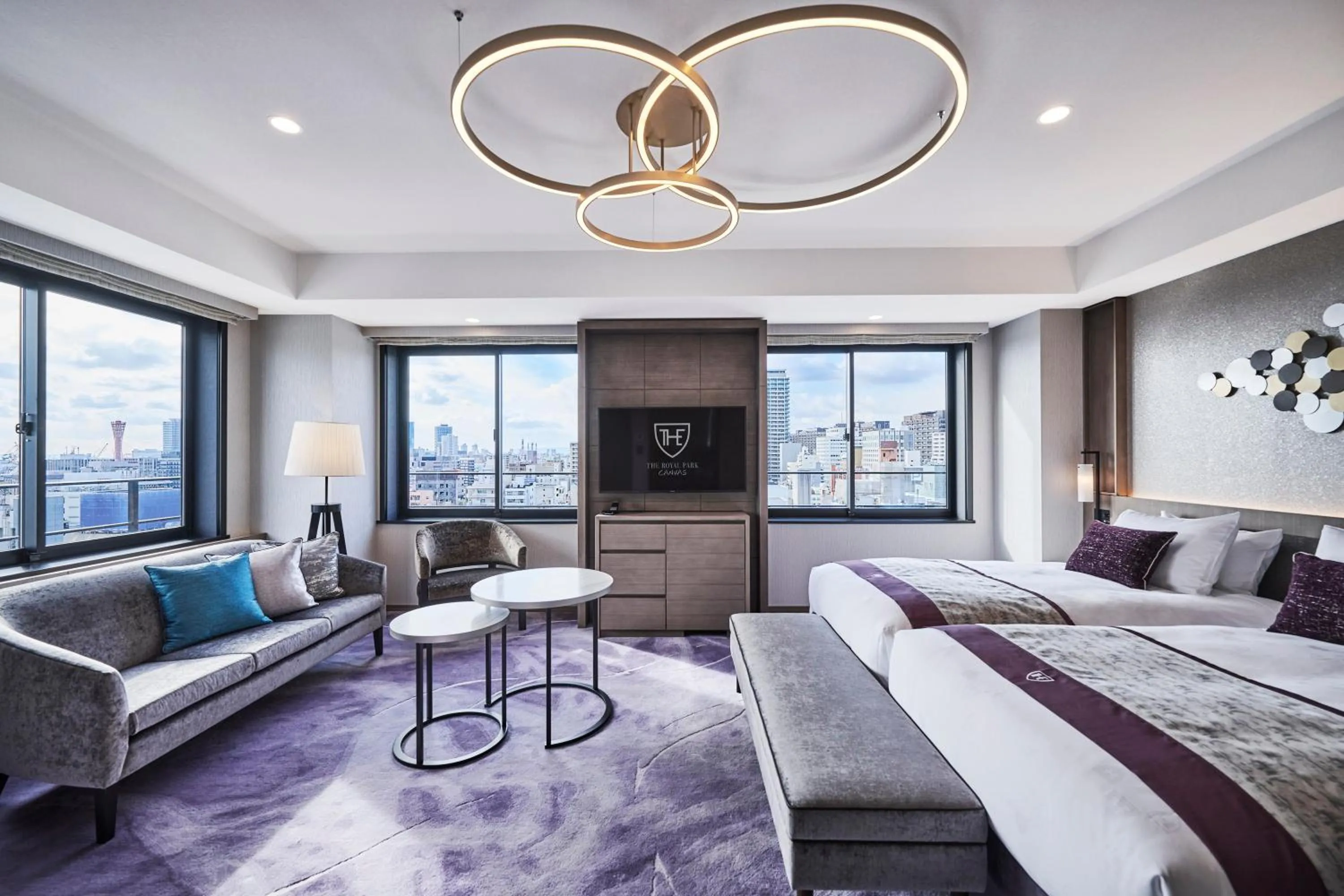 Photo of the whole room, Bed in The Royal Park Canvas - Kobe Sannomiya