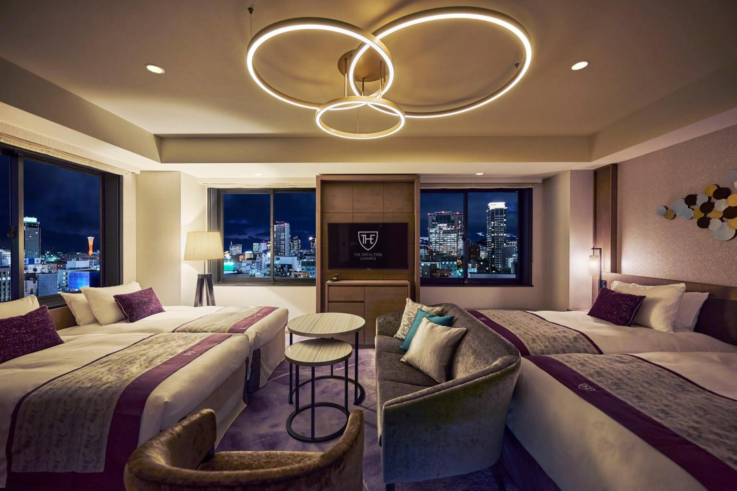 Bed in The Royal Park Canvas - Kobe Sannomiya