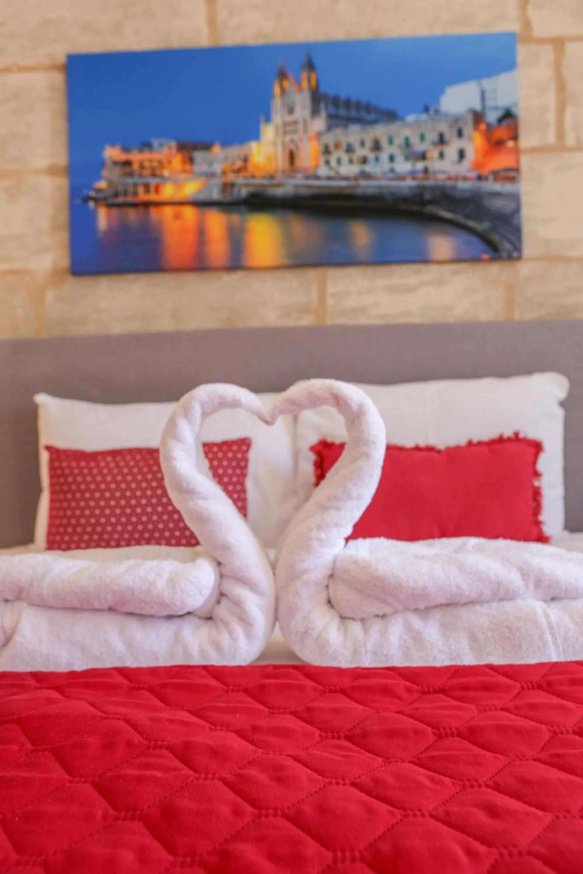 Bed in Palazzo Pisani Malta Boutique and SPA