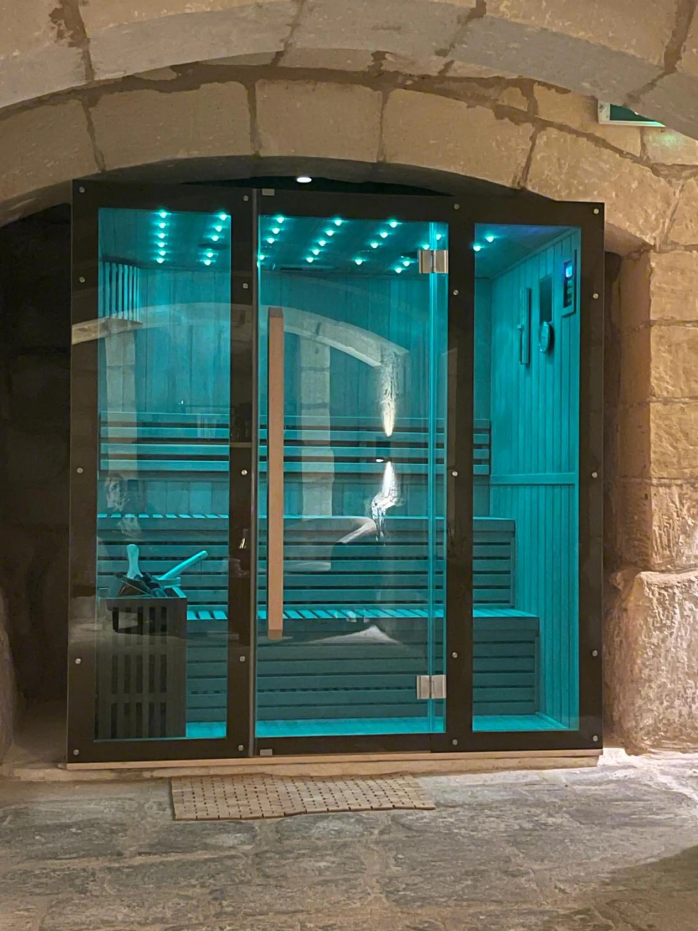 Spa and wellness centre/facilities in Palazzo Pisani Malta Boutique and SPA