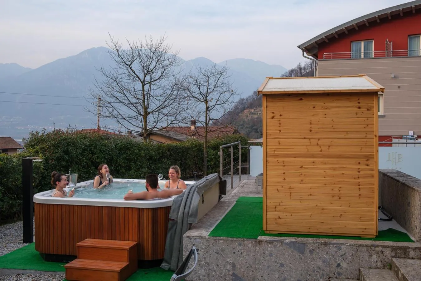 Sauna in Lake Hotel La Pieve