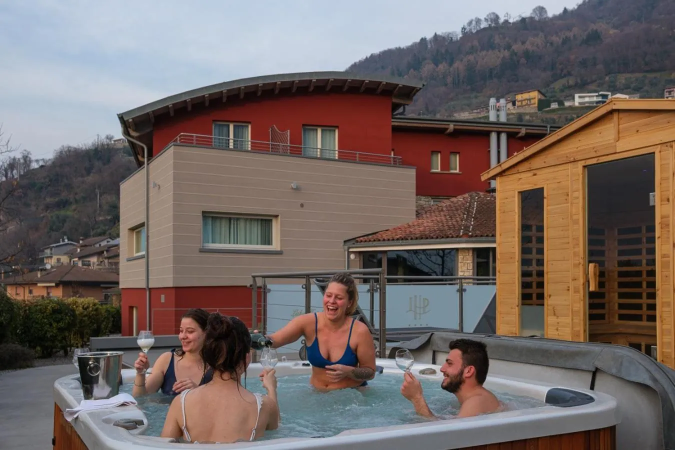Sauna in Lake Hotel La Pieve