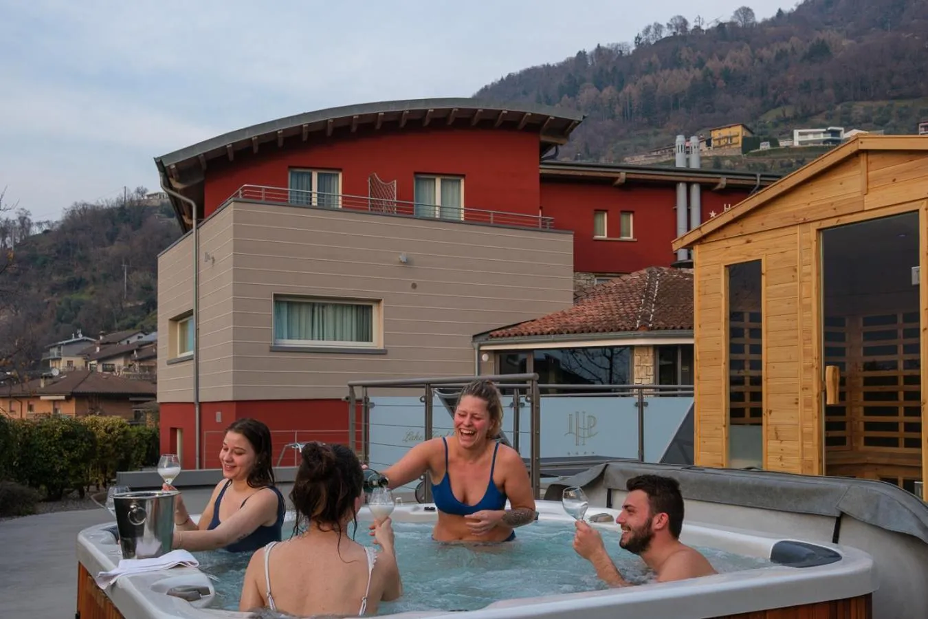 Sauna in Lake Hotel La Pieve