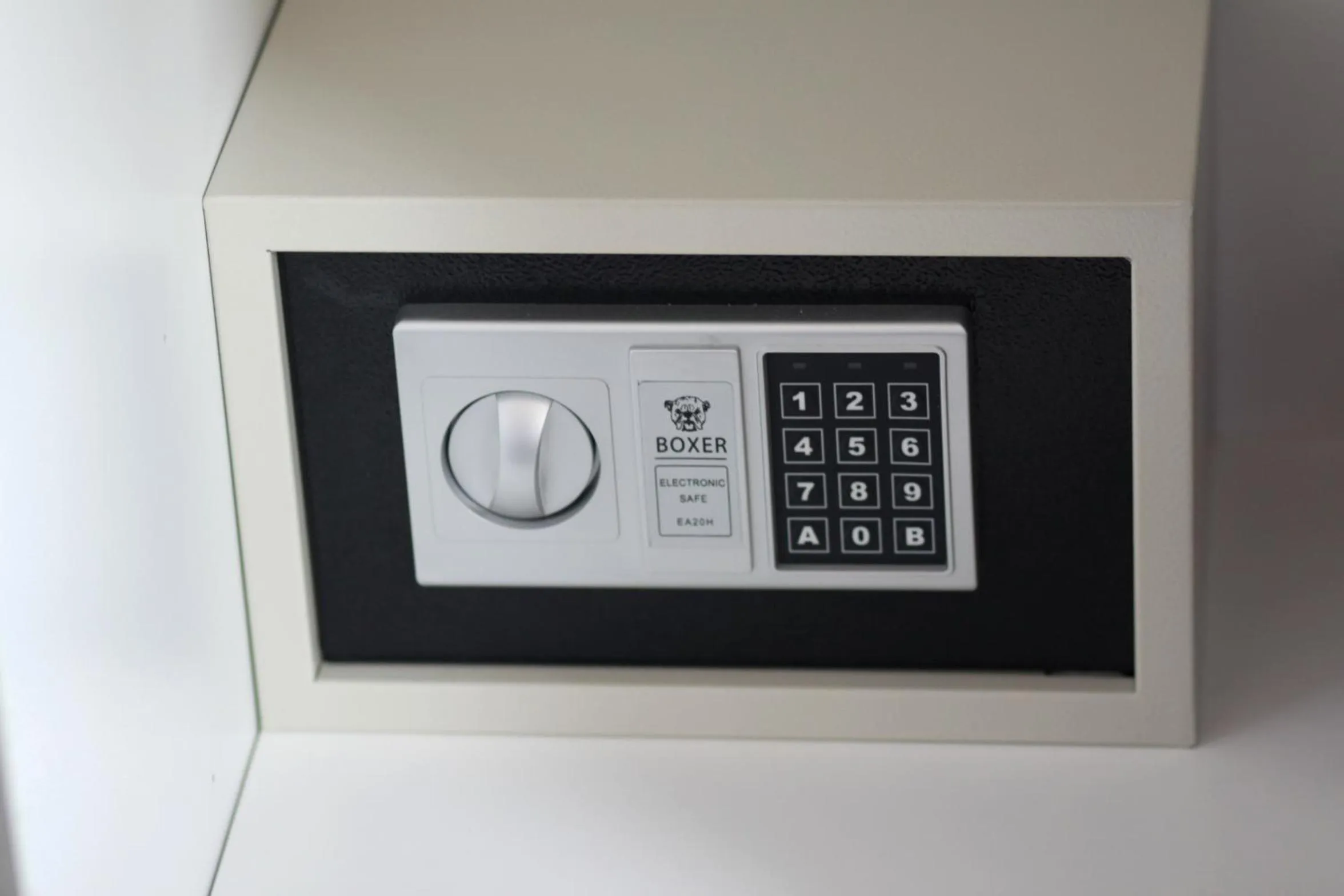 TV and multimedia in Hotel Aurora