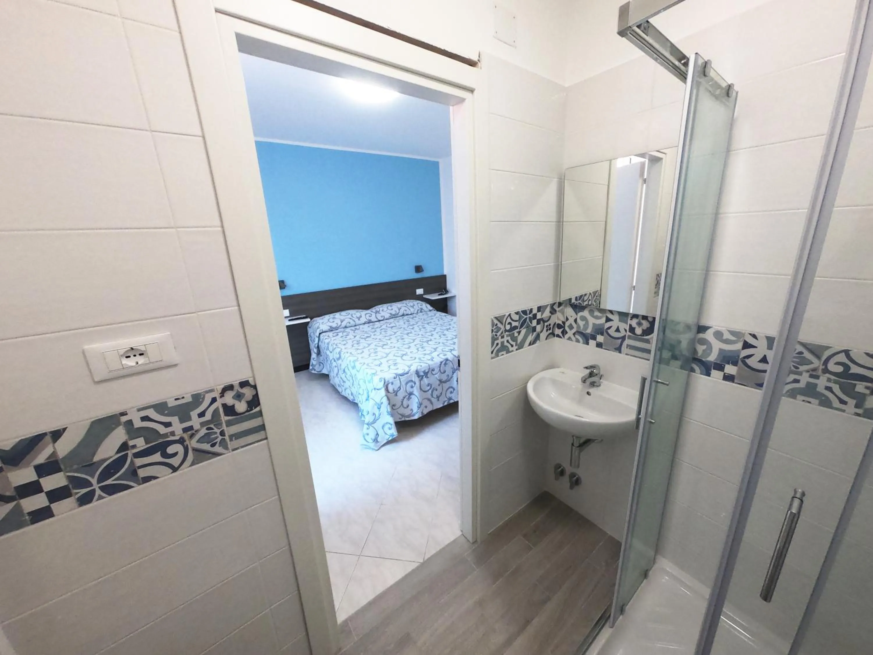 Bathroom in Hotel Aurora