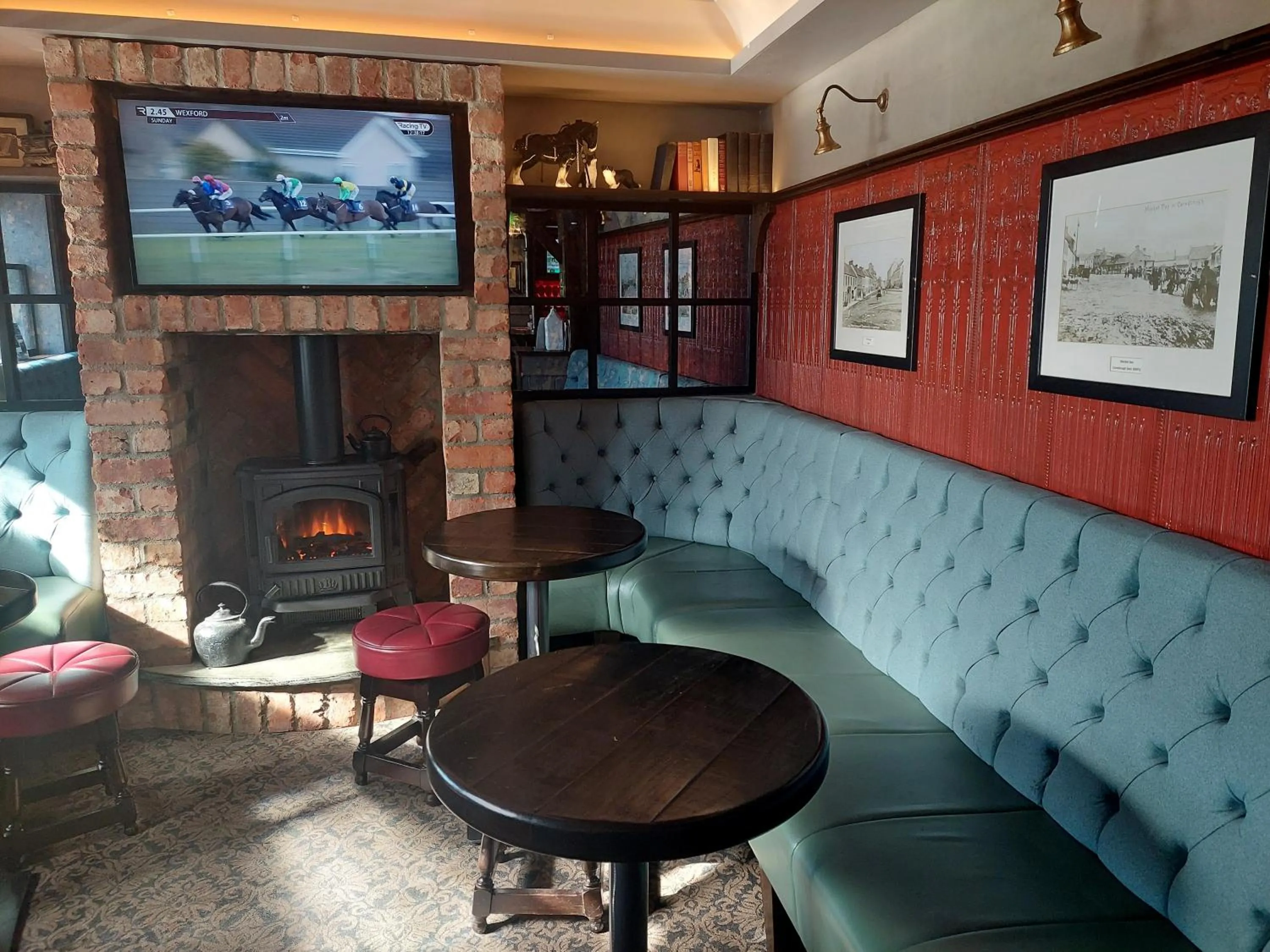 Area and facilities in Joyce's Carndonagh Inishowen