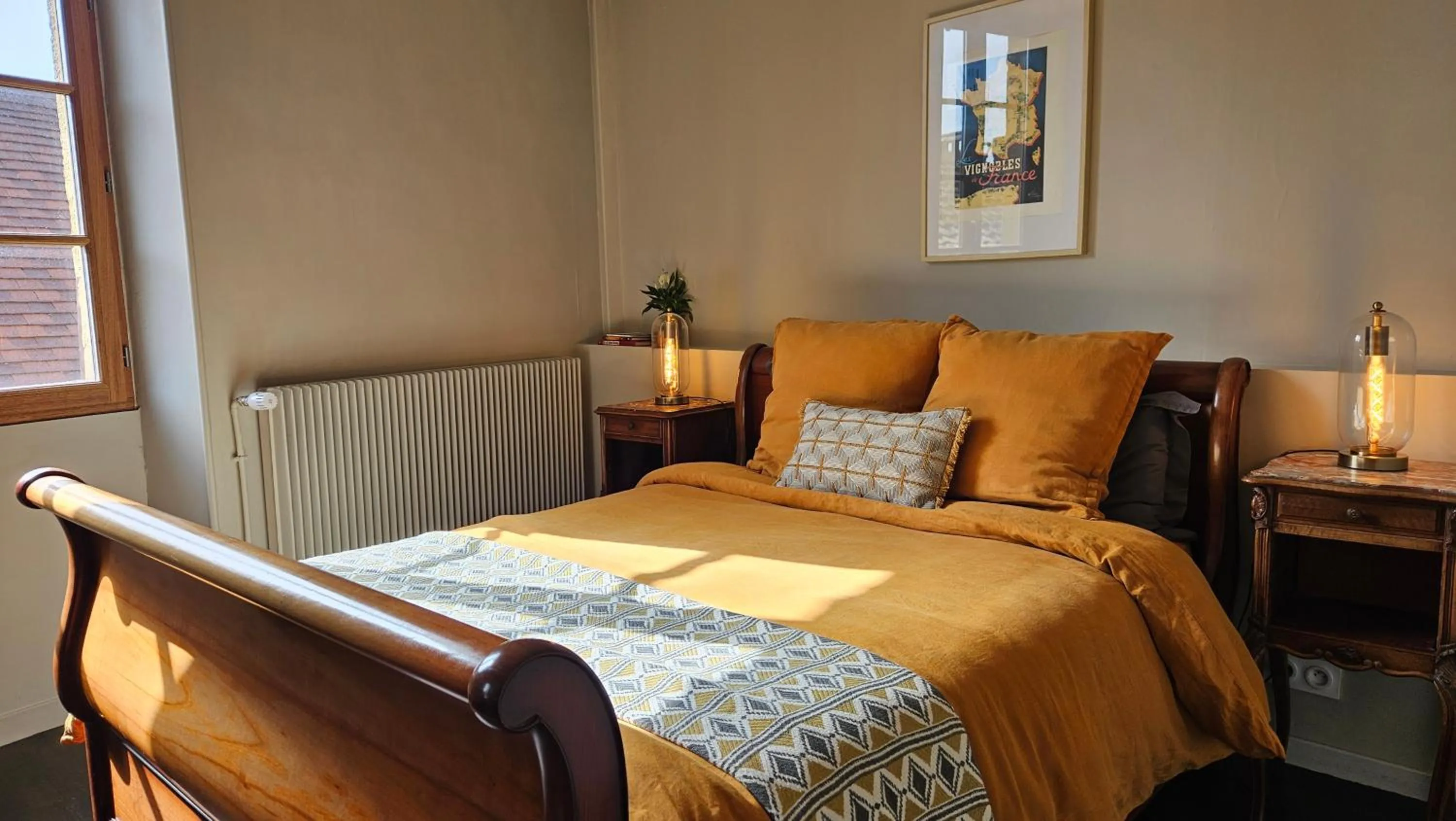 Bed in Planches et Plonk