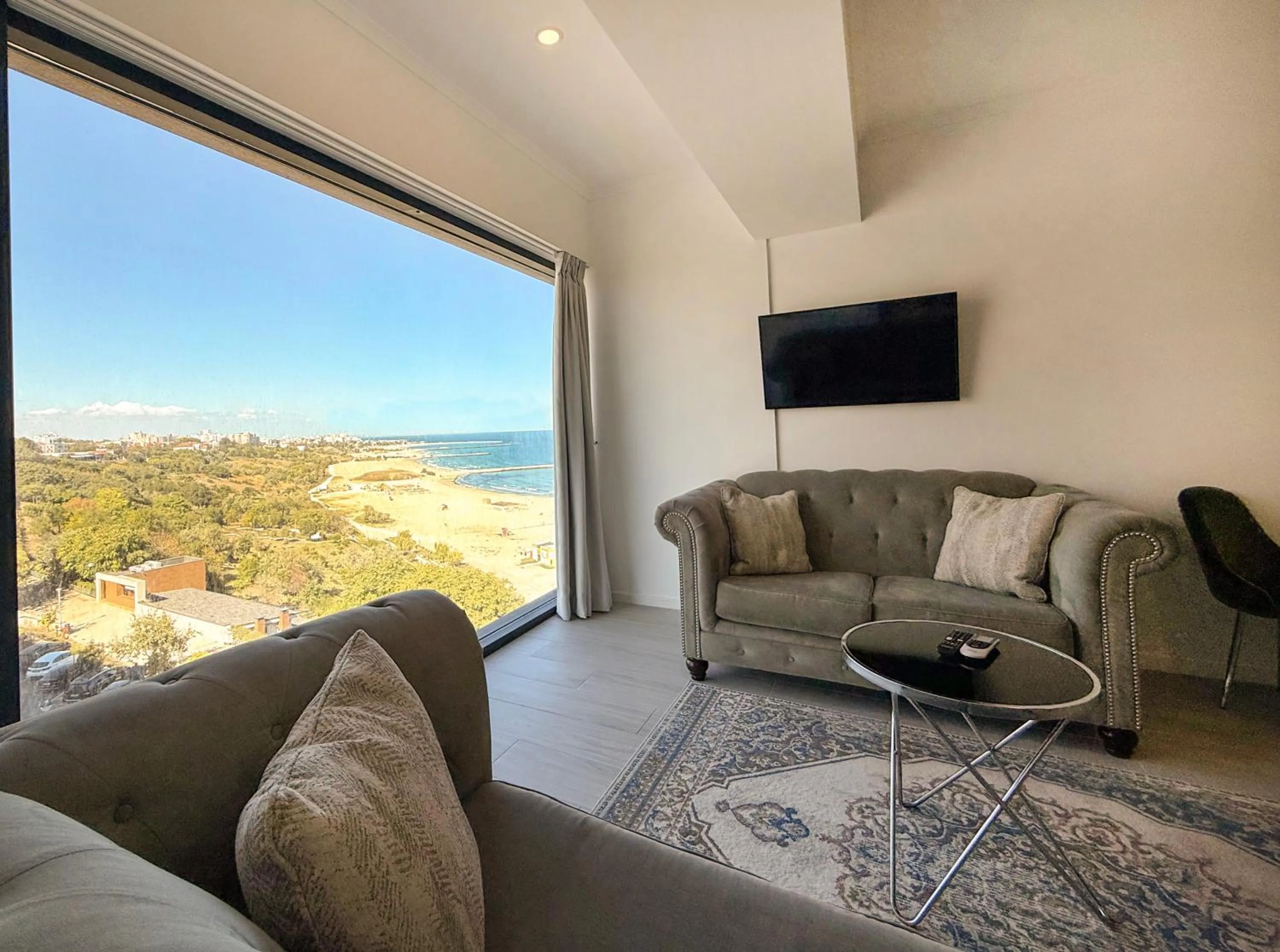 Living room in Maritimo ApartHotel