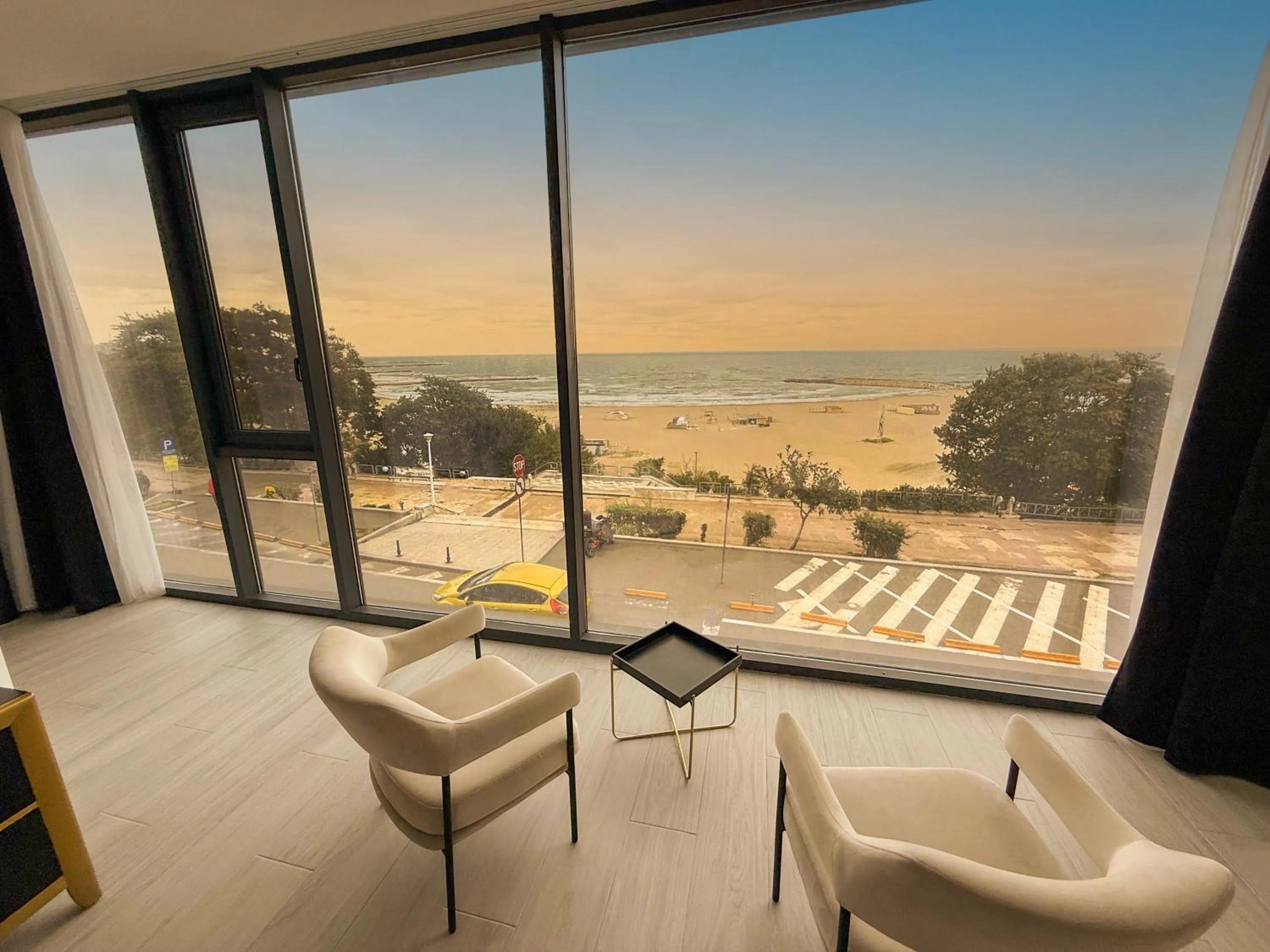 Living room in Maritimo ApartHotel
