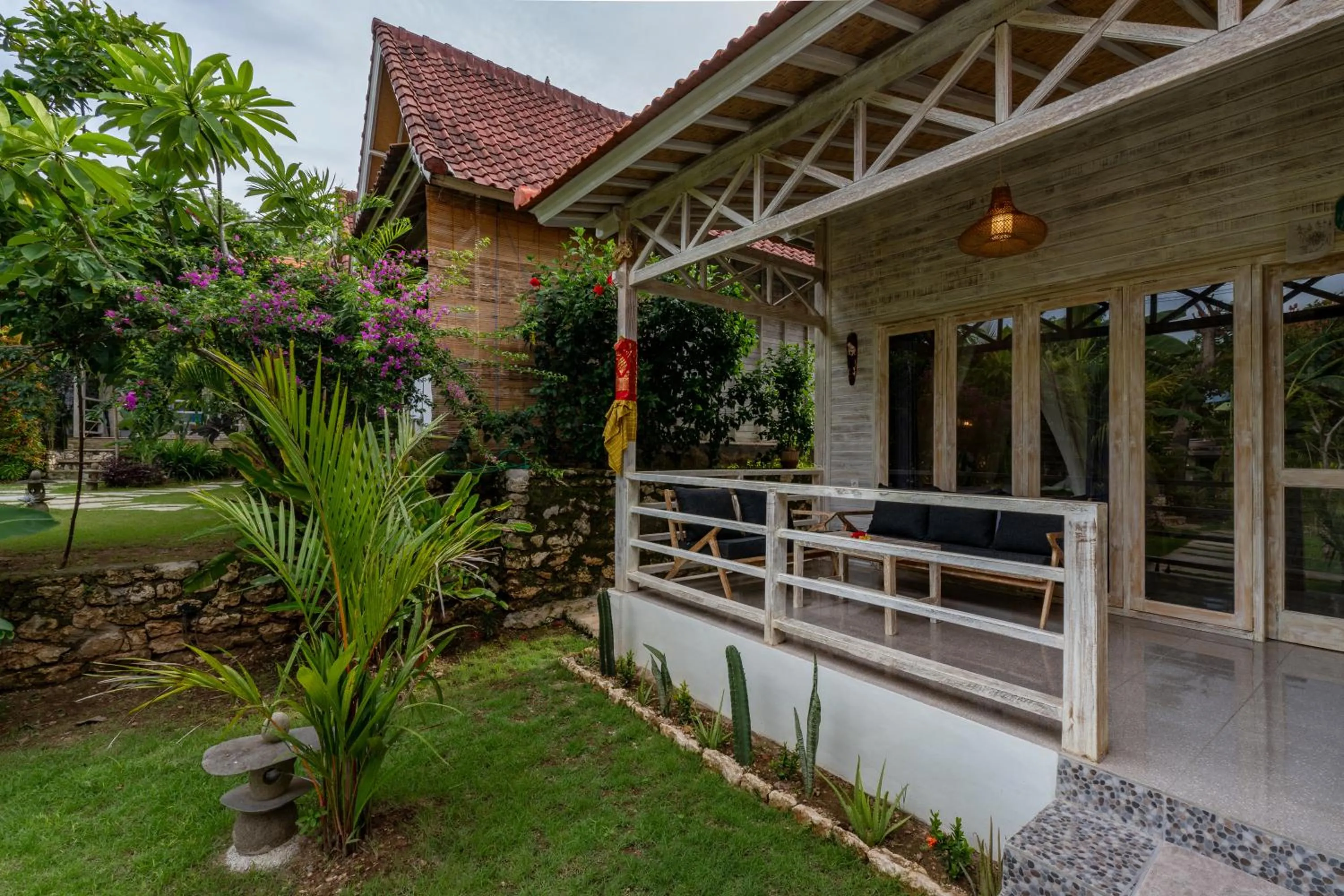 Property building in Le Biu garden View