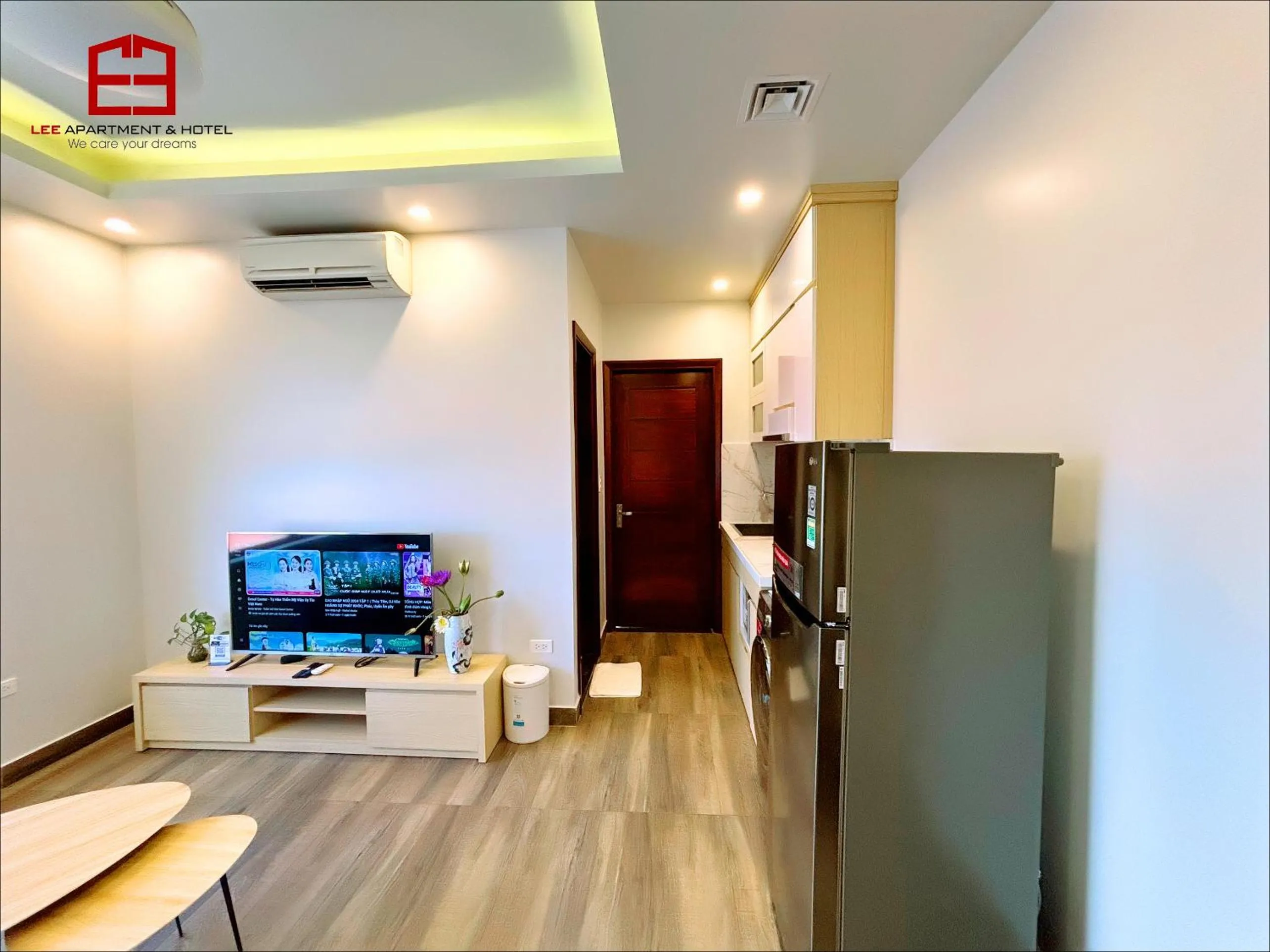 Living room in Lee Apartment & Hotel