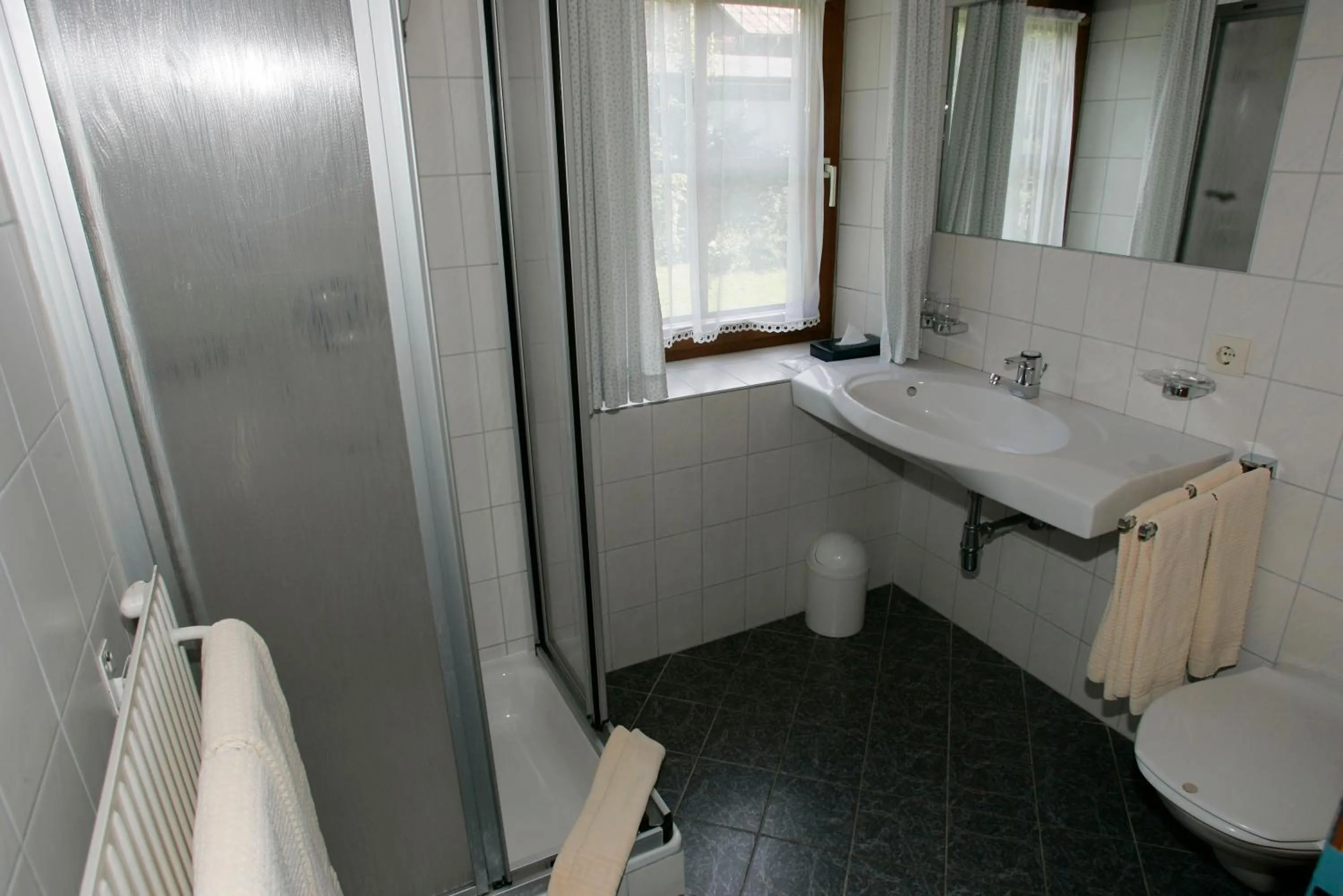 Bathroom in Hotel Sonne