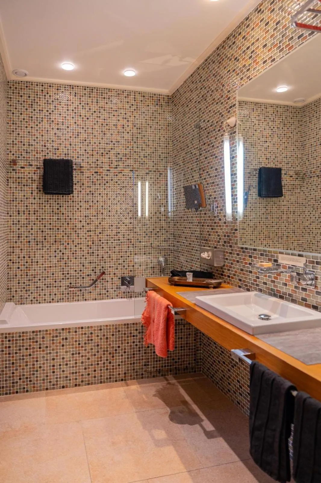 Bedroom in BASTIDE DE RAMATUELLE