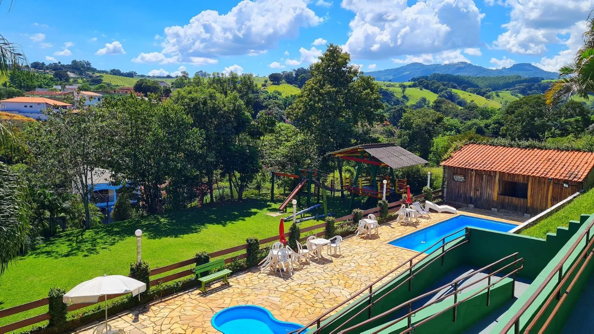 Swimming pool in POUSADA NATIVA