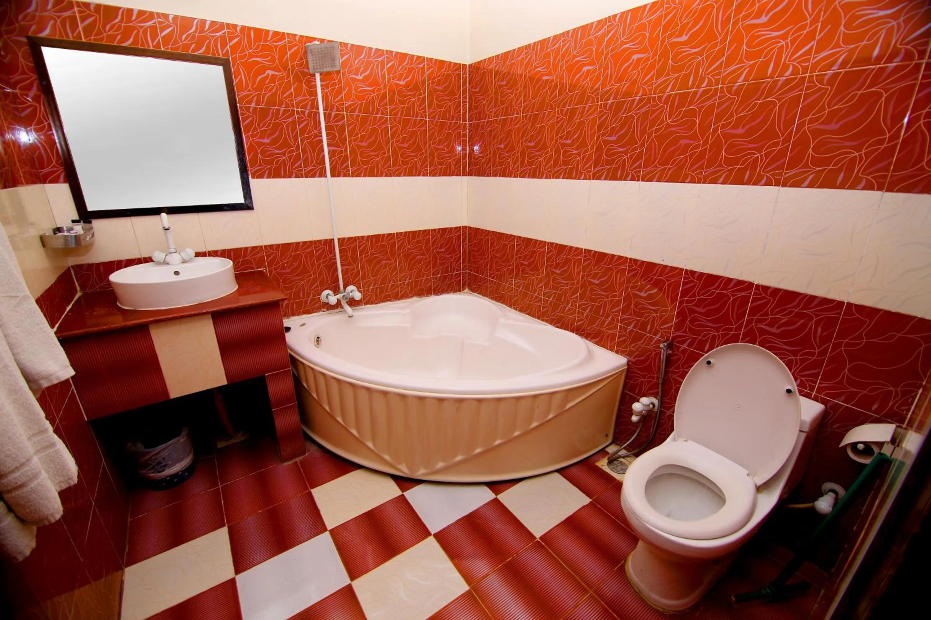 Bathroom in Premier Inn Grand Gulberg Lahore