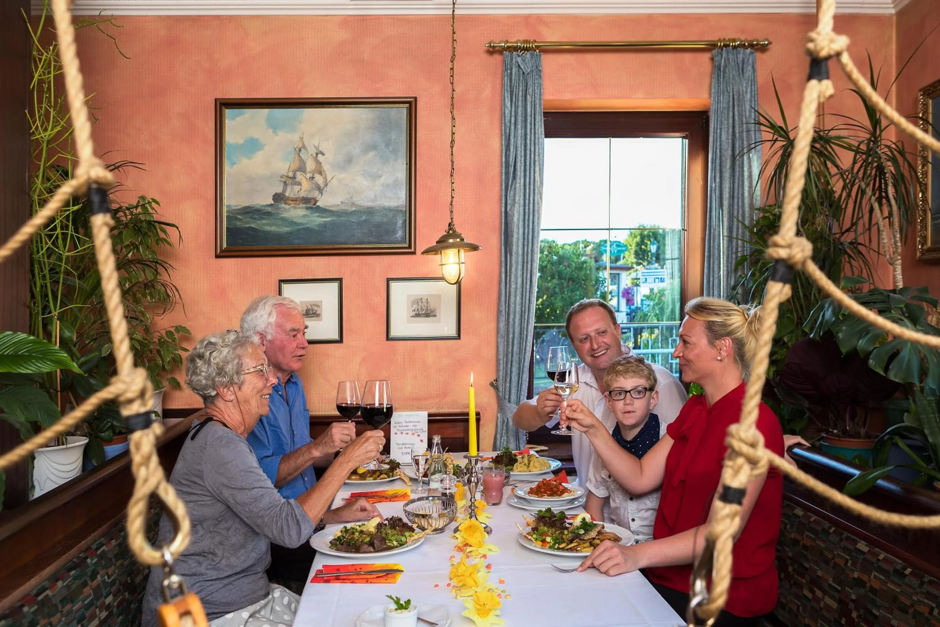 Restaurant/places to eat in Hotel & Restaurant Hanse Kogge