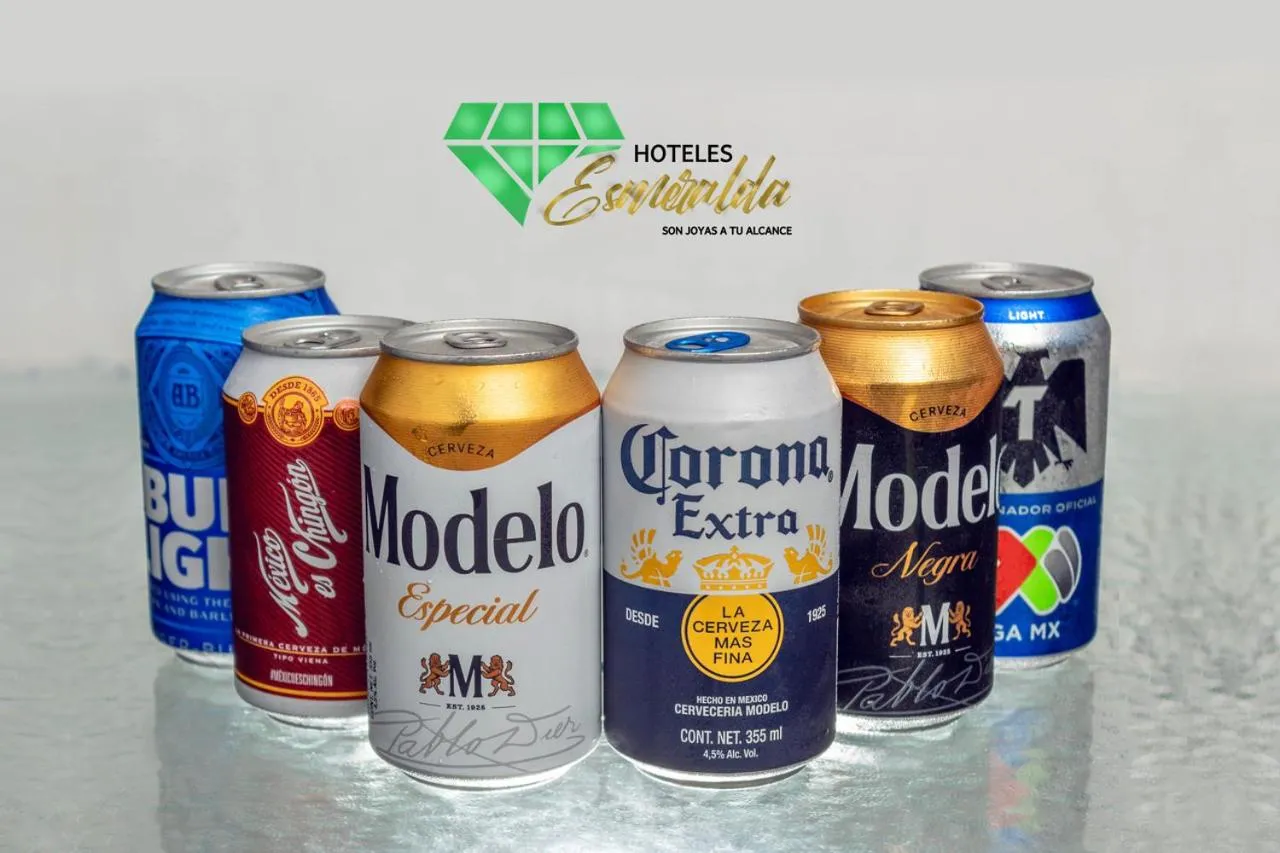 Alcoholic drinks in HOTEL ESMERALDA