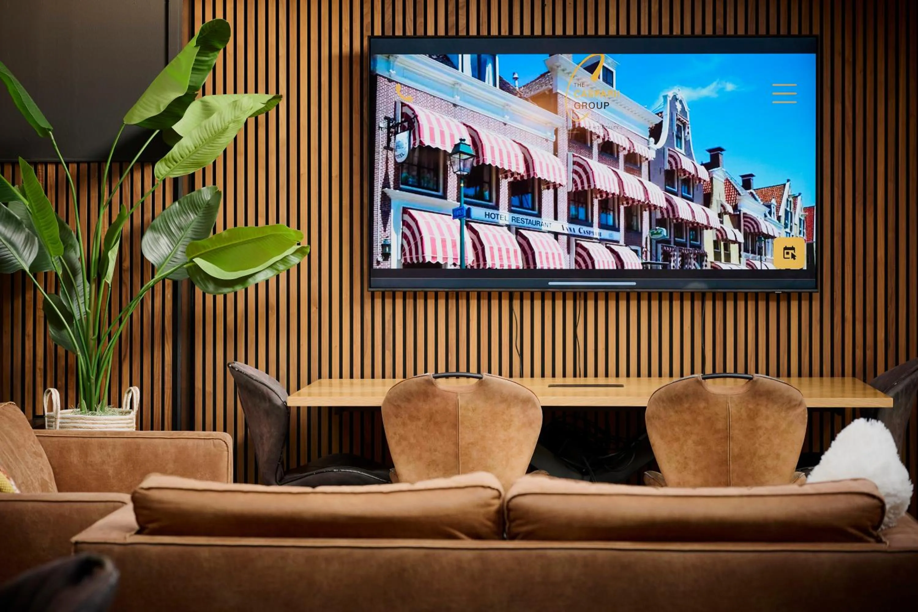 Communal lounge/ TV room in Hotel Anna Casparii