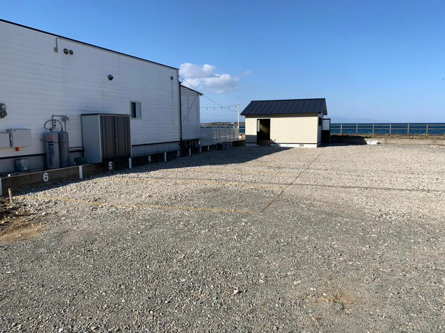 Parking in SHIRAHAMA BEACH GARDEN