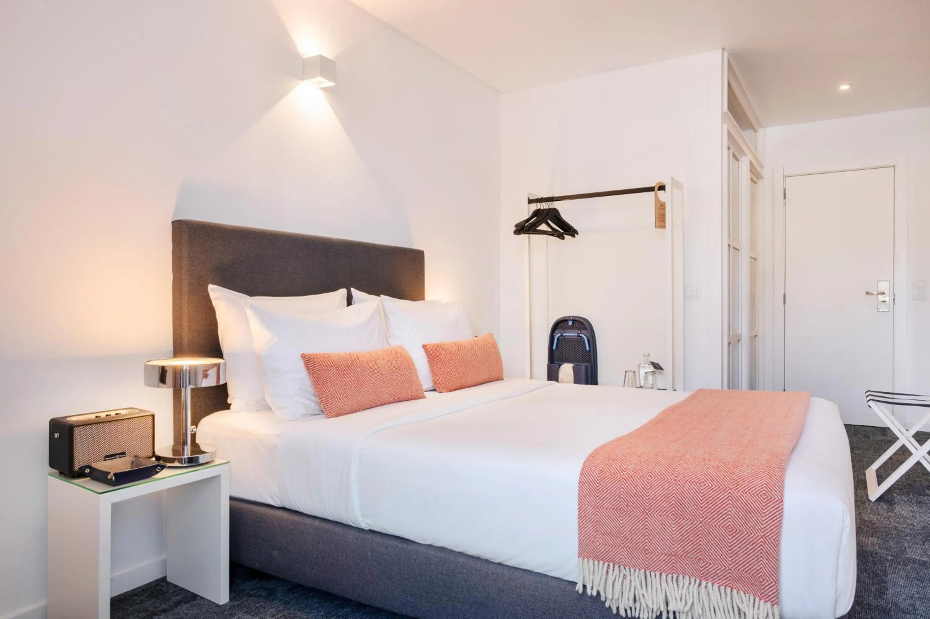 Photo of the whole room, Bed in Miragaia - Riverside Suites - Adults Only