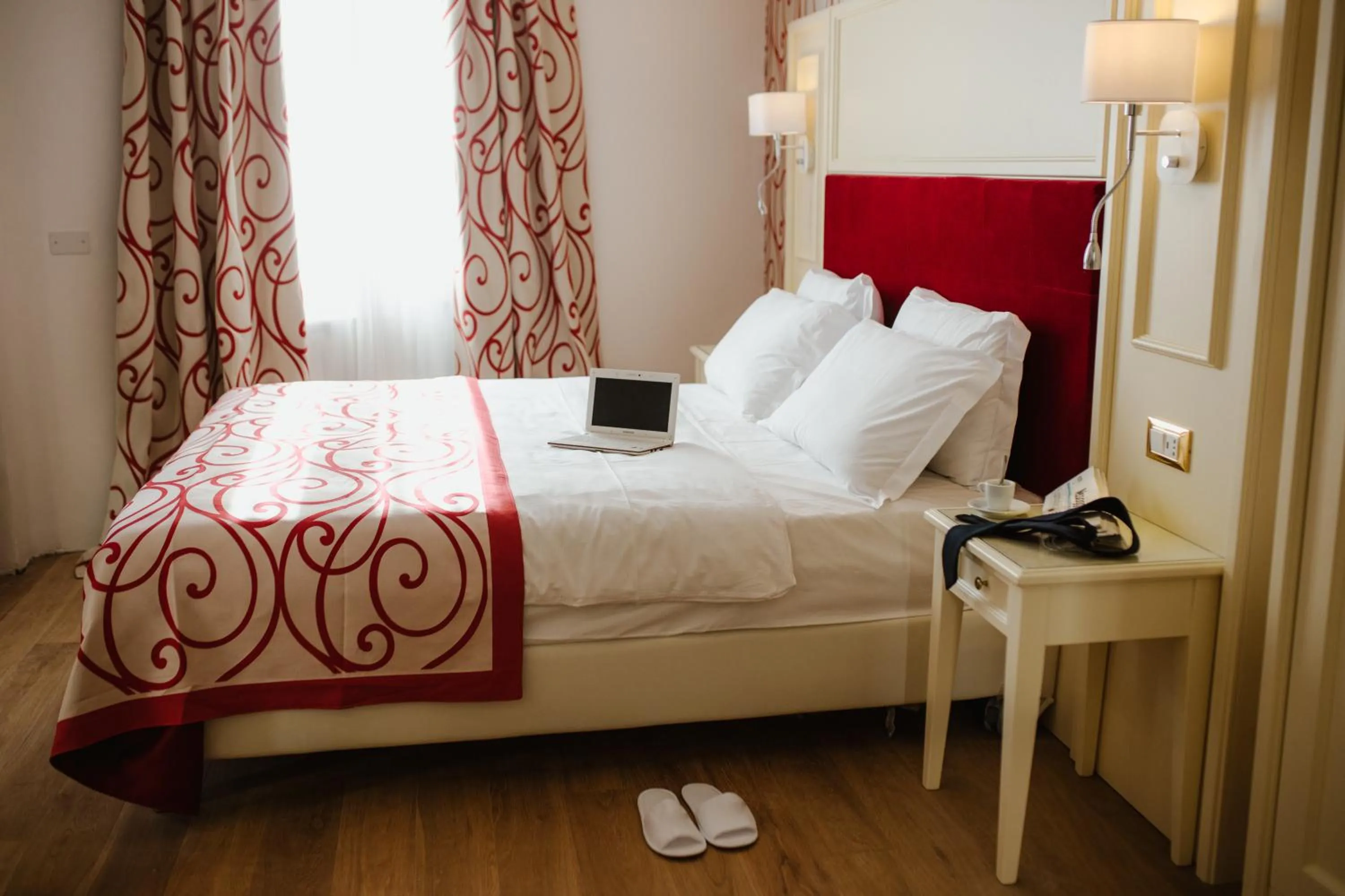 Bed in Hotel Città di Parenzo