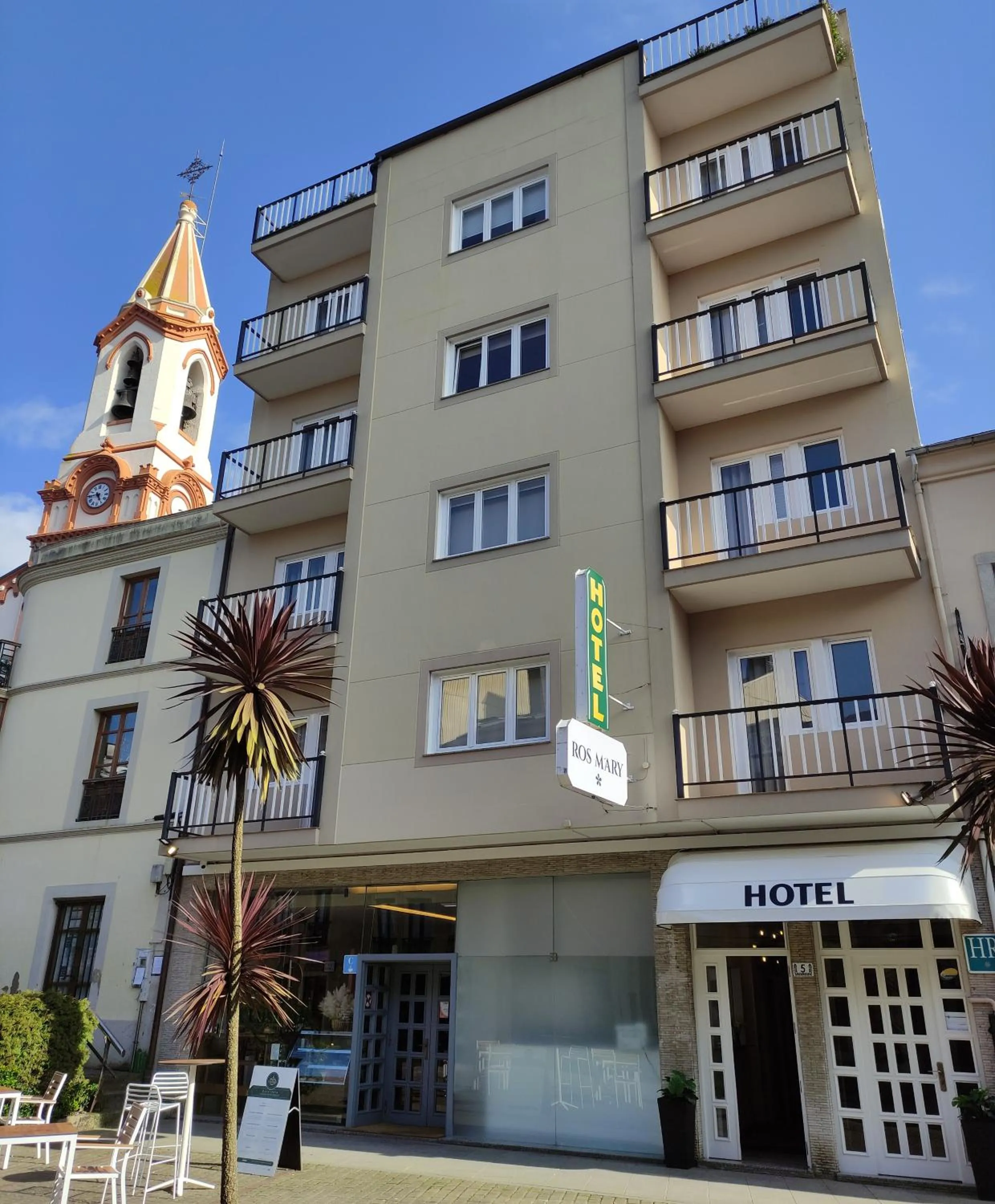 Property building in Hotel Ros Mary