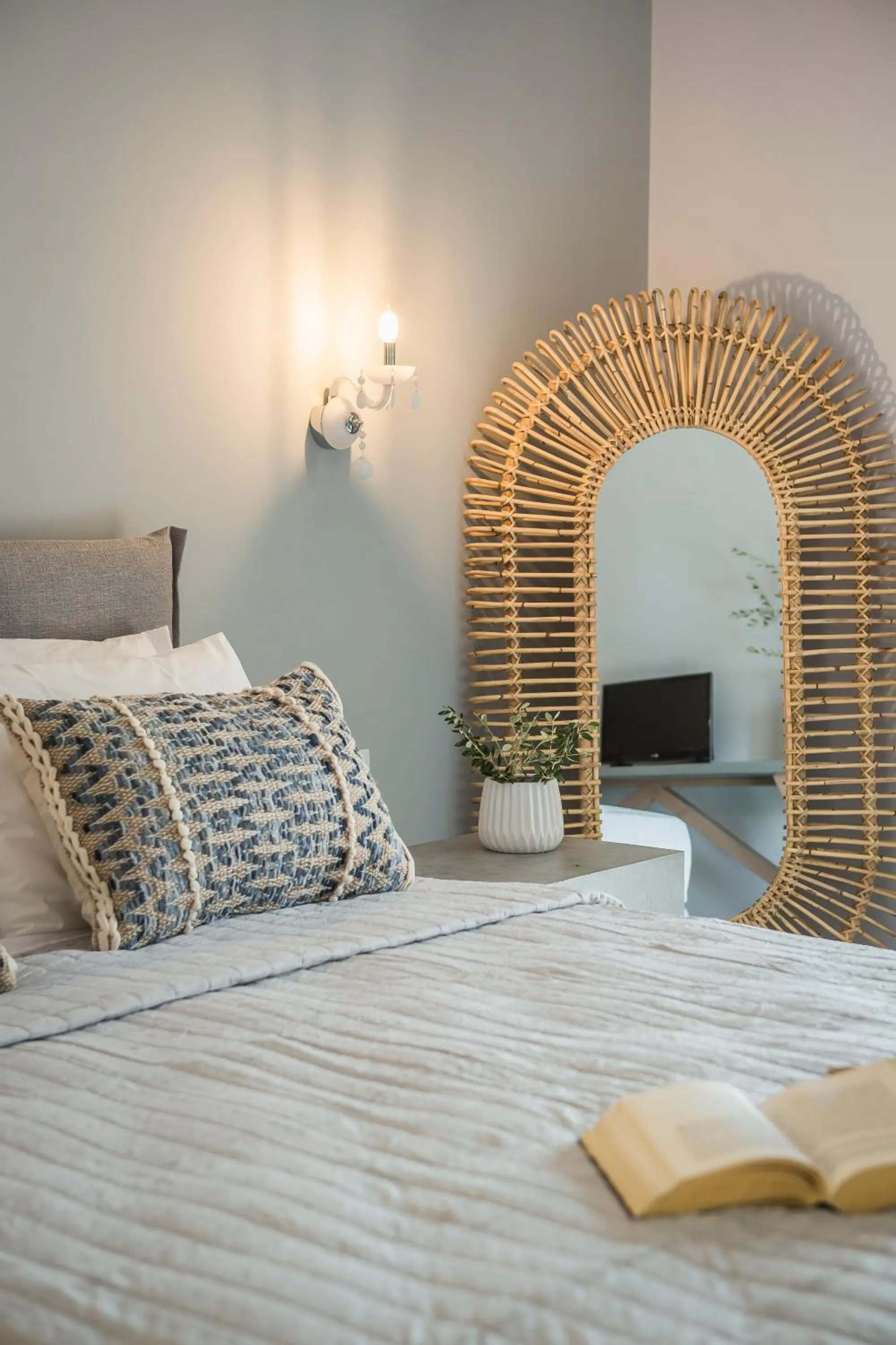 Photo of the whole room, Bed in Makis Hotel