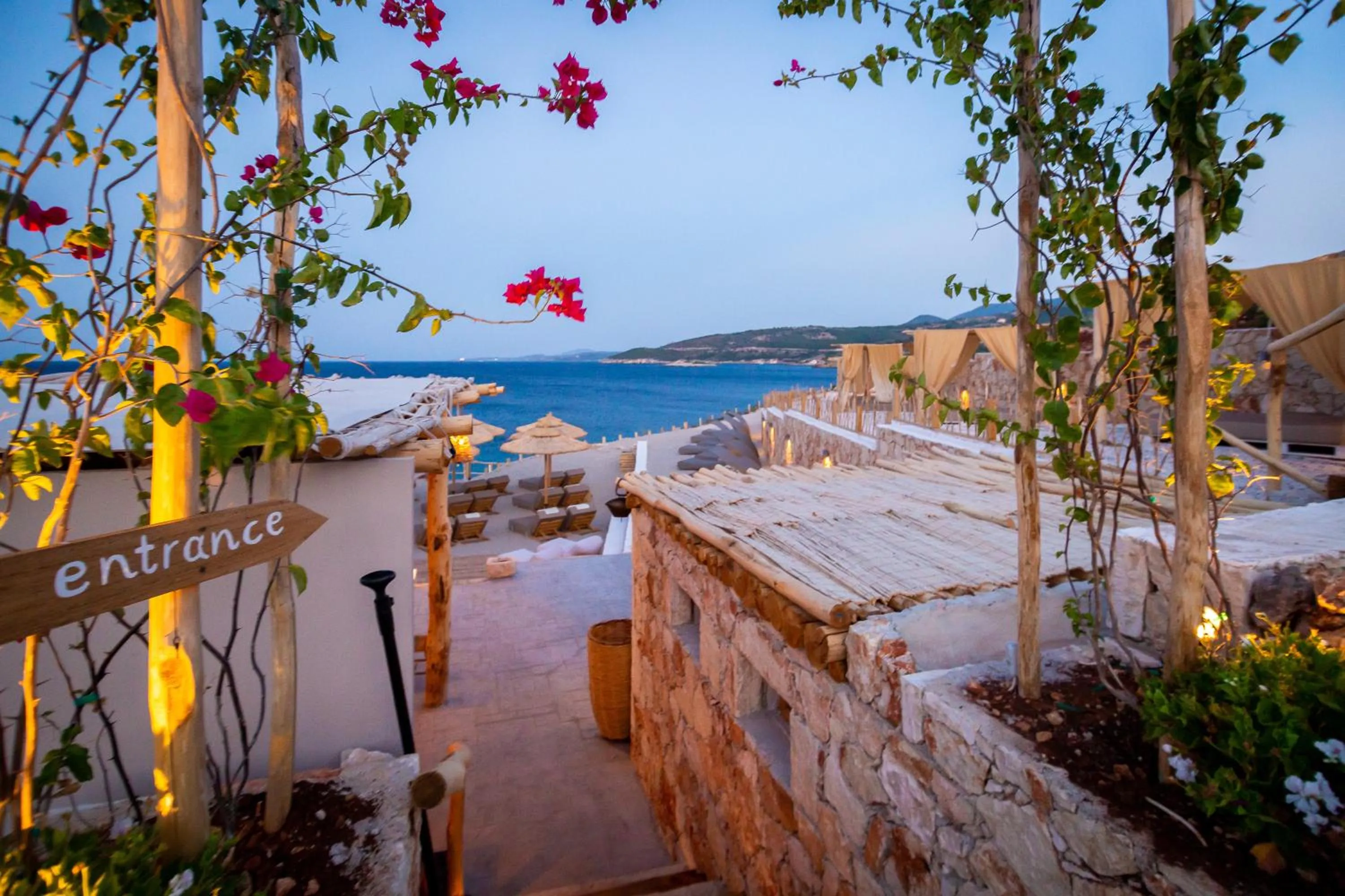 Aliv stone suites & spa