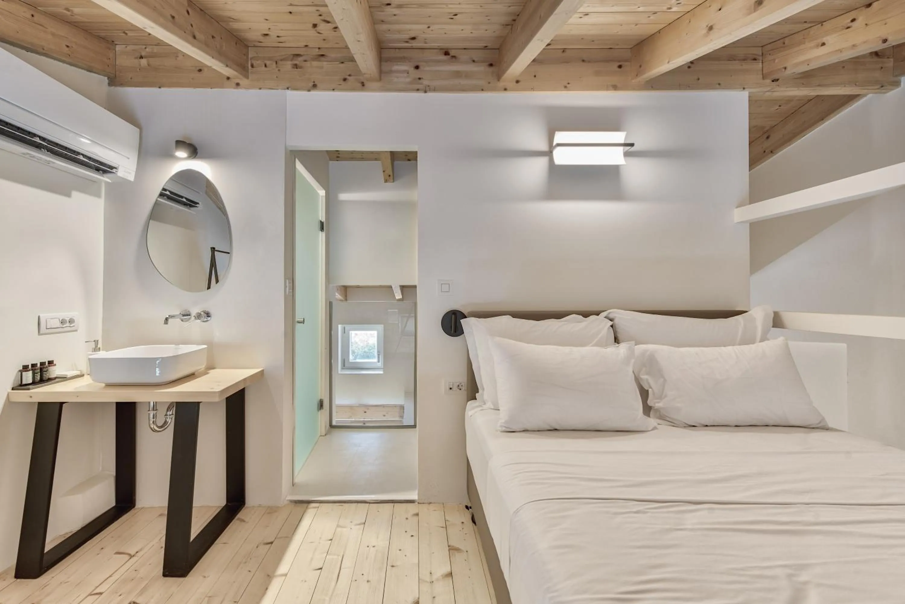 Aliv stone suites & spa