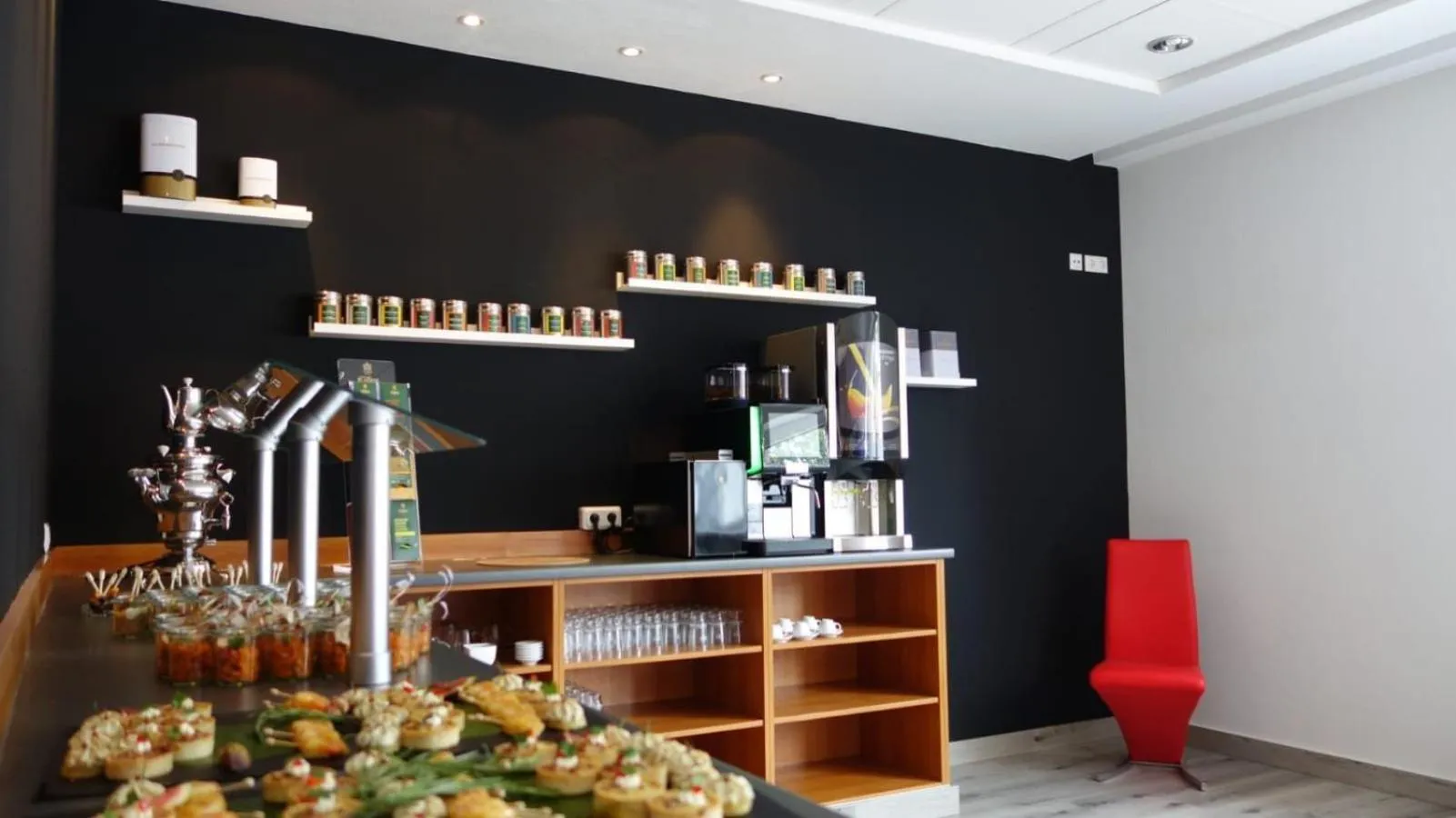 Breakfast in Plaza Inn Hannover City Nord