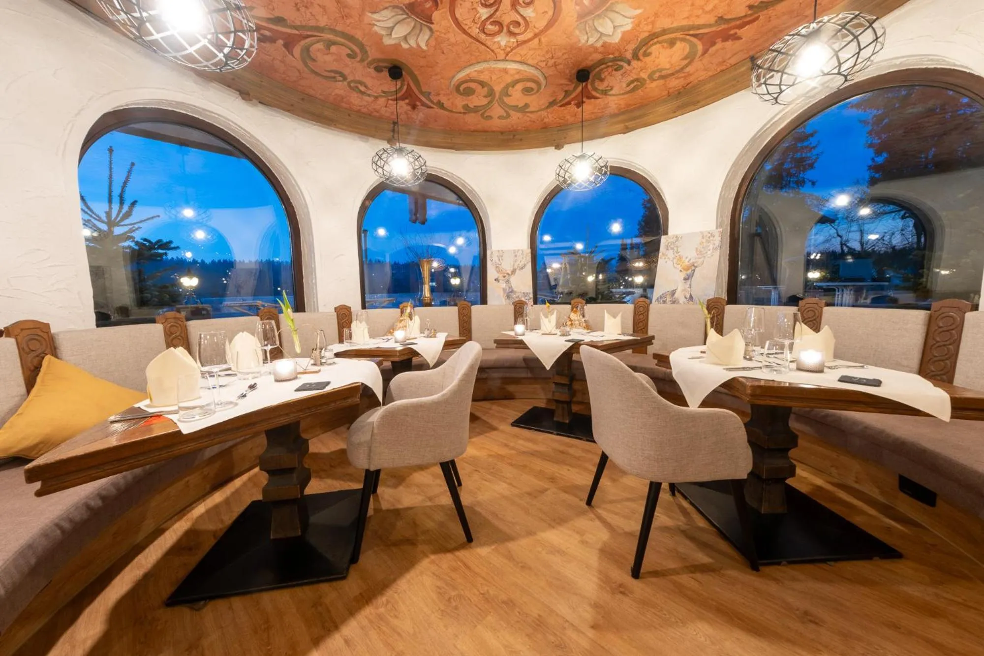 Restaurant/places to eat in Hotels am Kranichsee