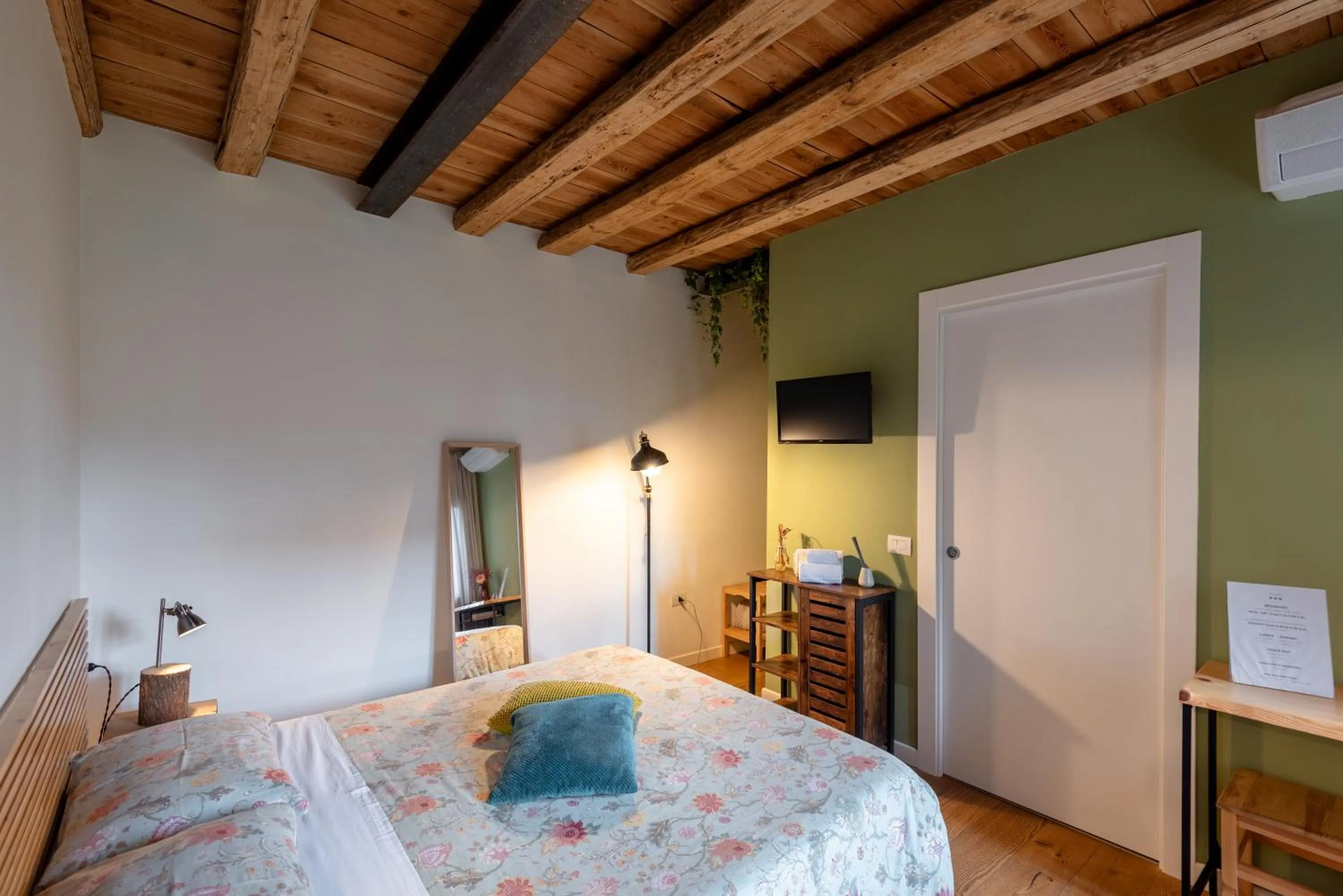 Bedroom, Bed in BACARìA BED&BREAKFAST