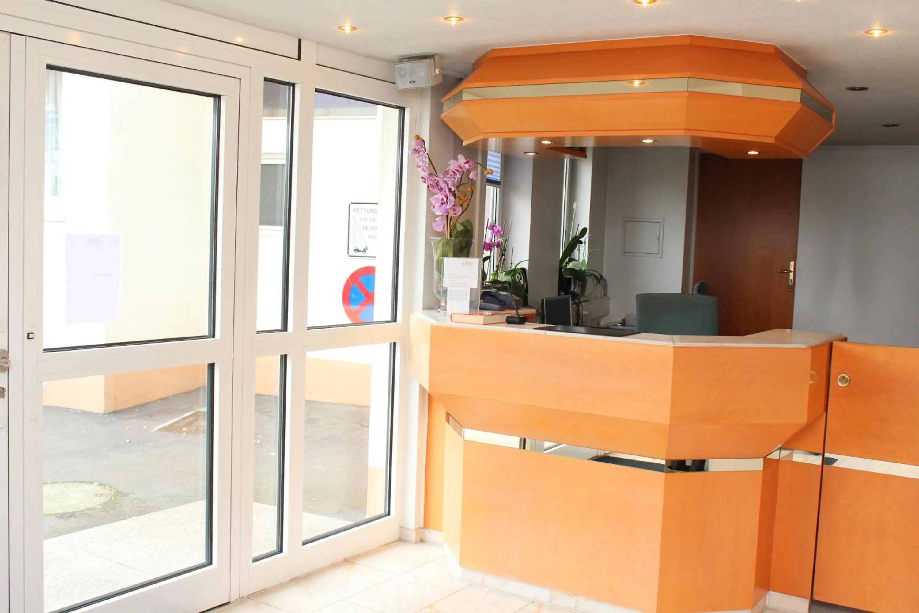 Lobby or reception in Hotel Sonne