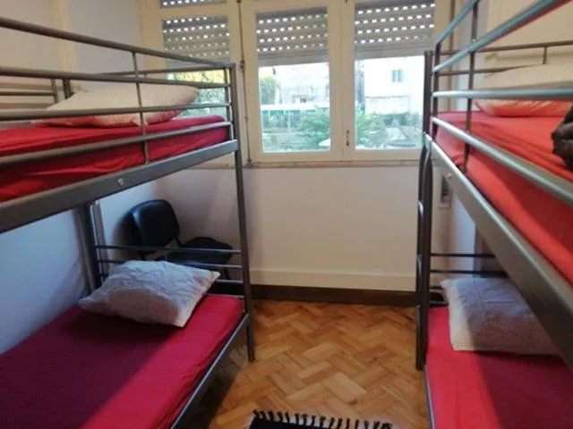 Bed in Sasimi Nice Hostel