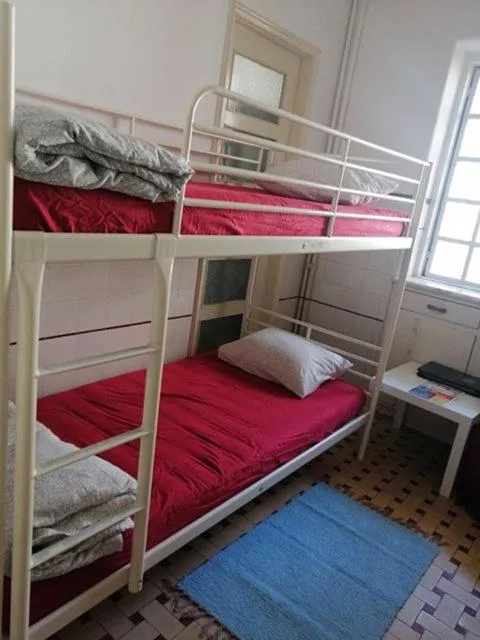 Bed in Sasimi Nice Hostel