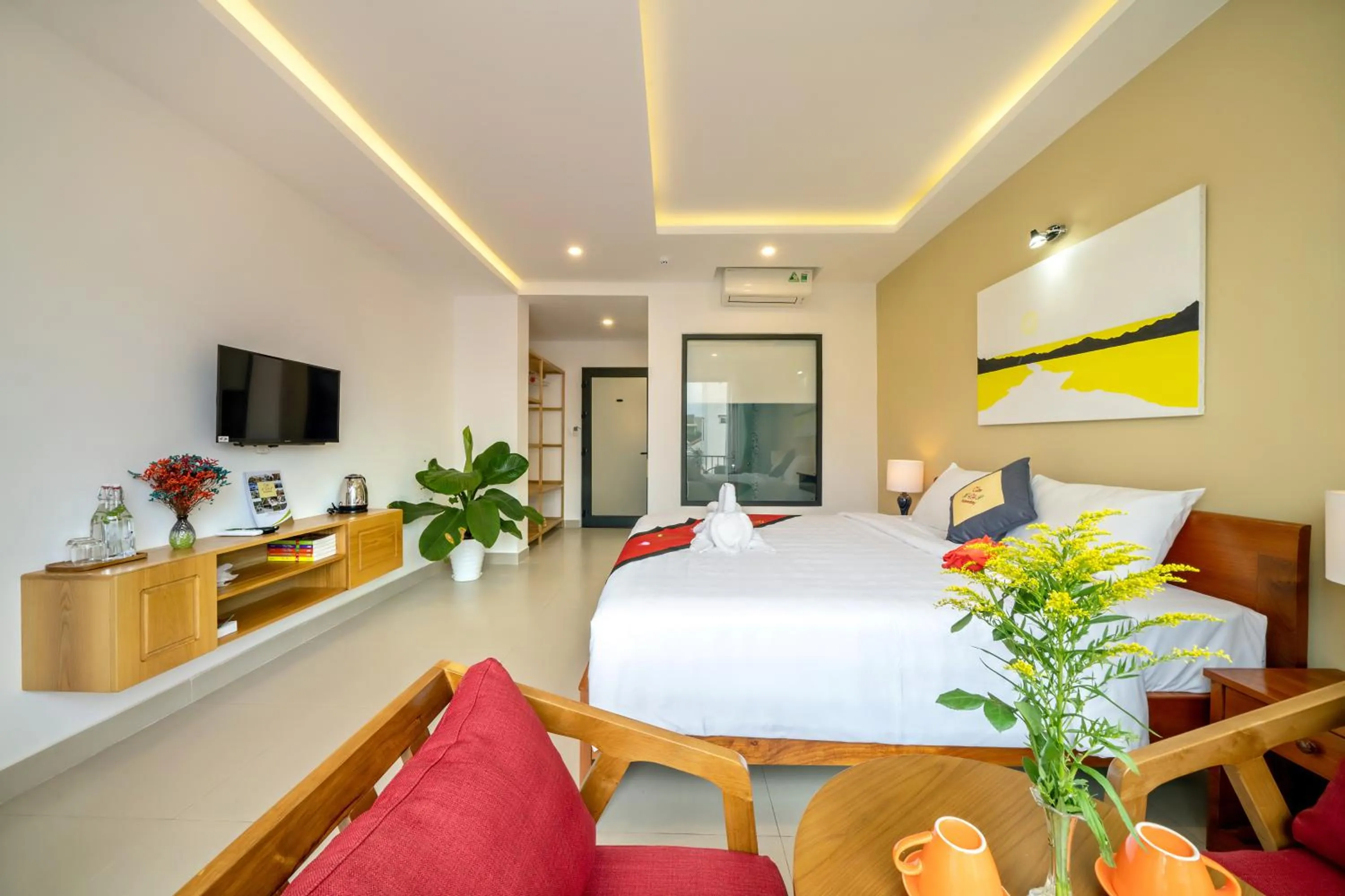 Photo of the whole room, Bed in Tam Hong Phuc Homestay Hoi An