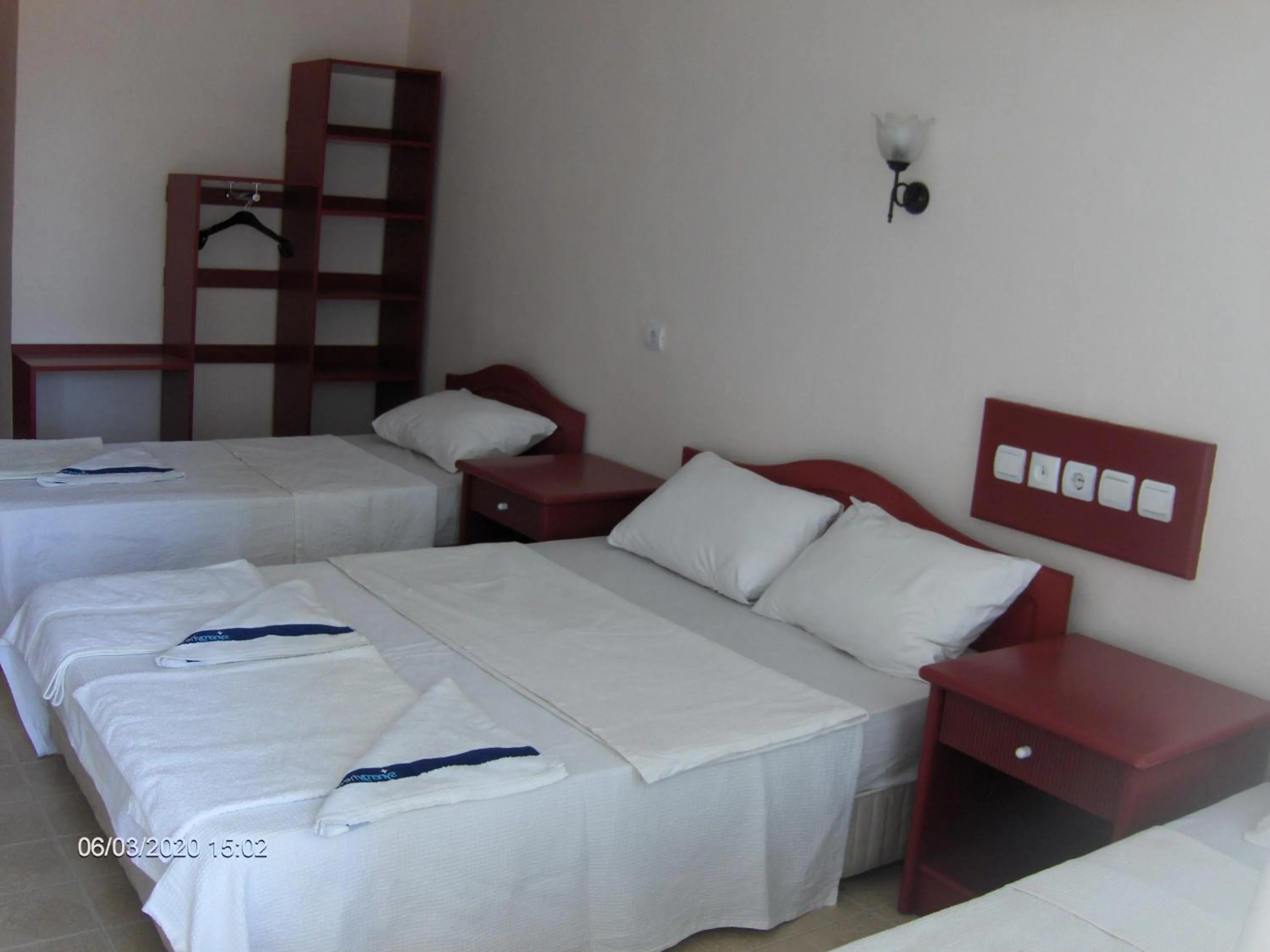 Photo of the whole room, Bed in Odessa Otel Avsallar
