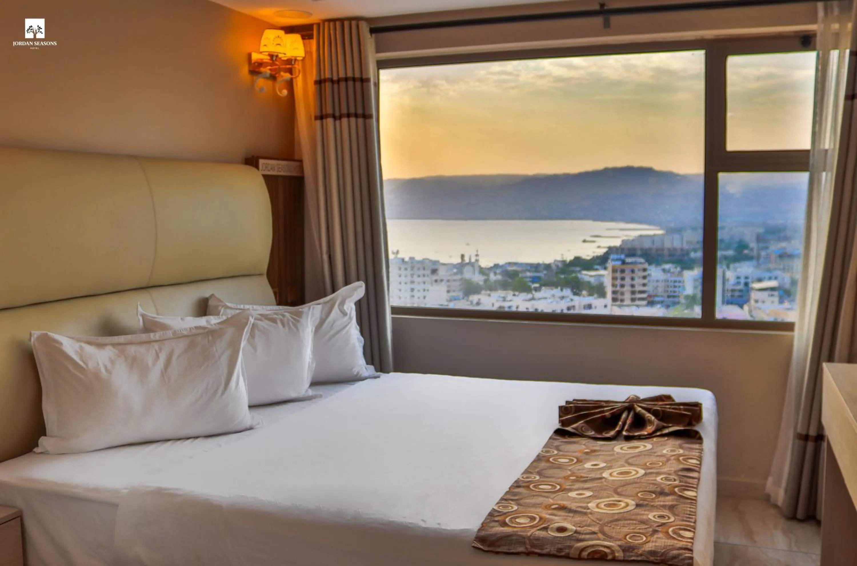View (from property/room), Bed in Jordan Seasons Hotel