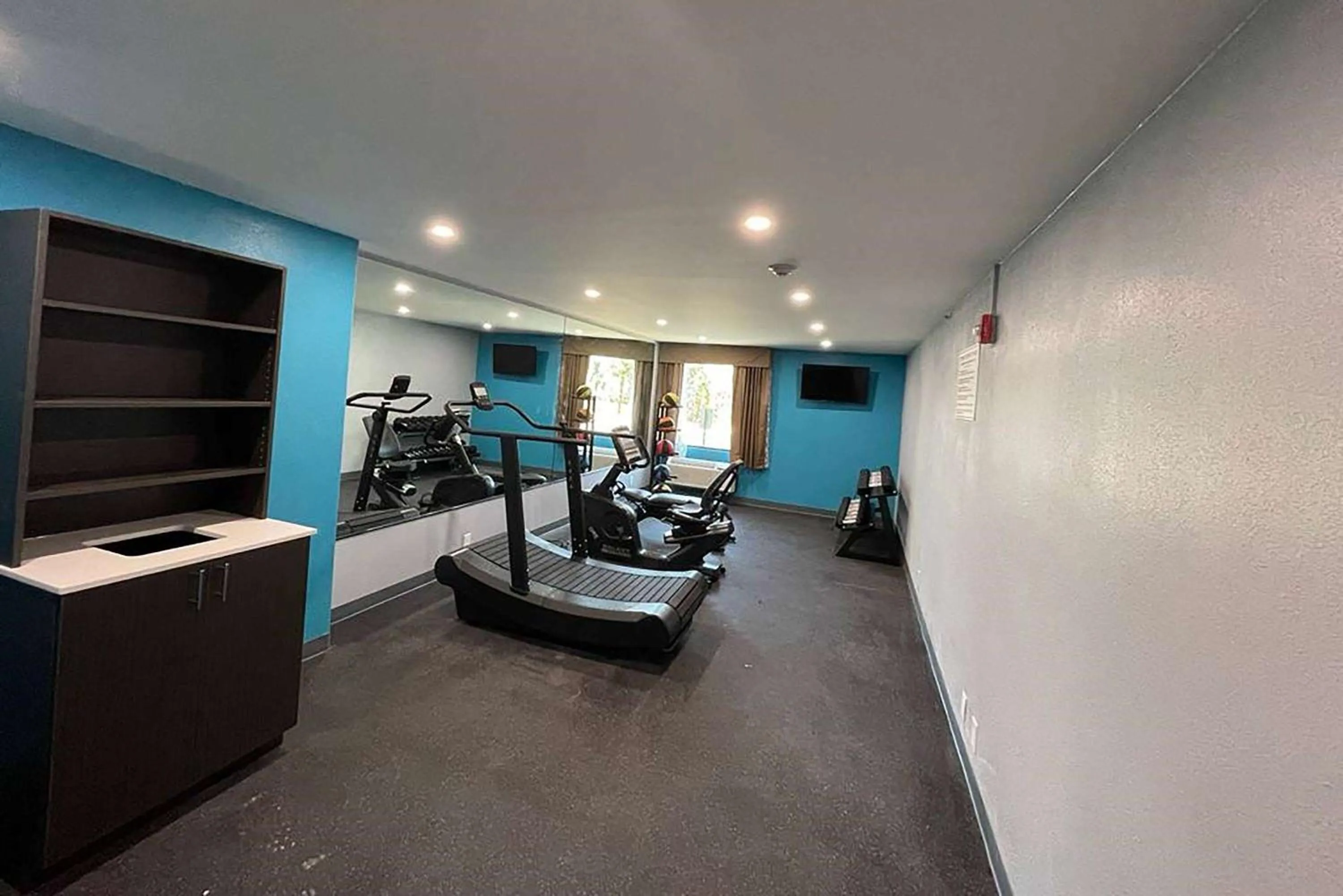 Fitness centre/facilities in Baymont by Wyndham Chattanooga Eastridge