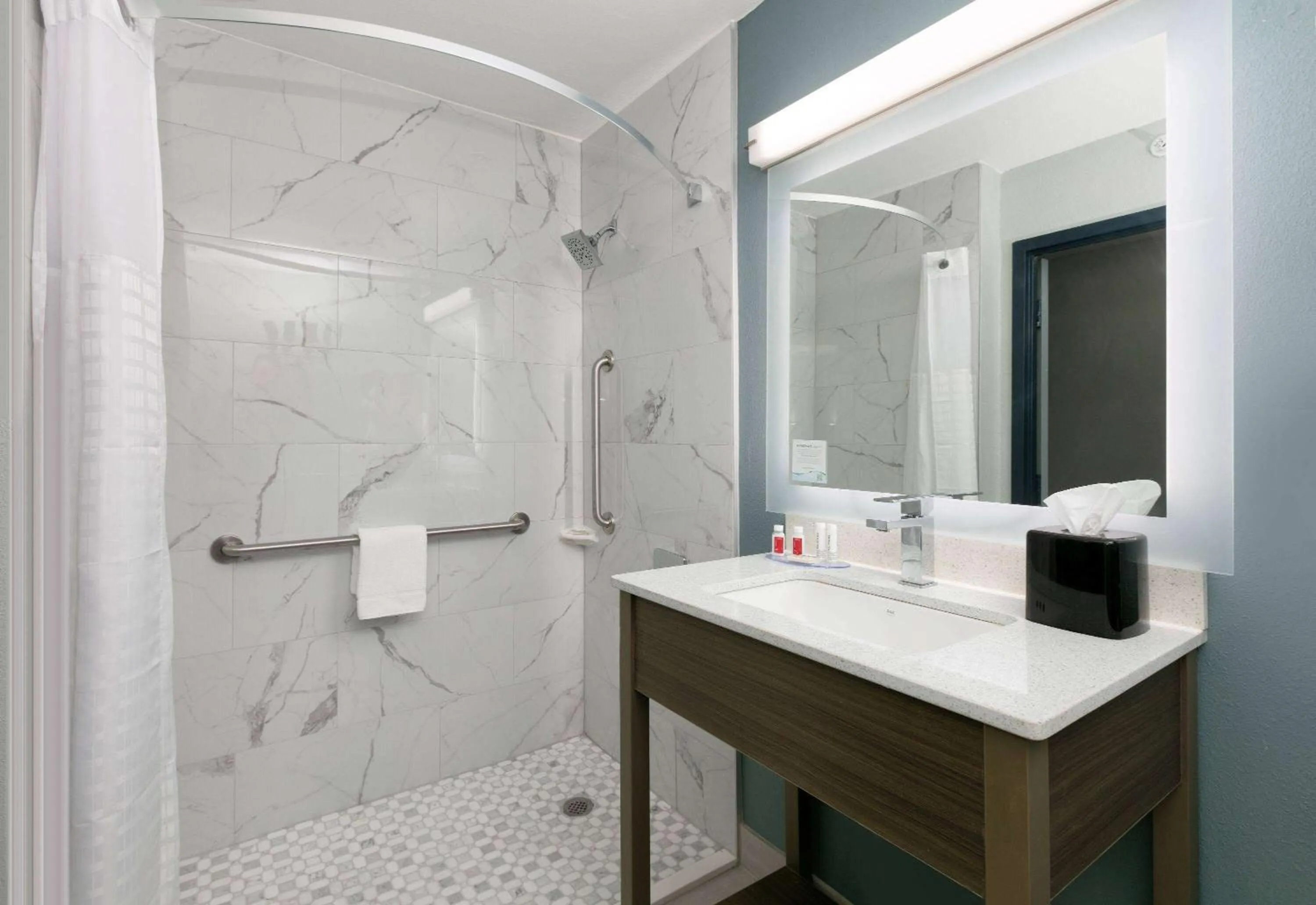 Shower in Baymont by Wyndham Chattanooga Eastridge