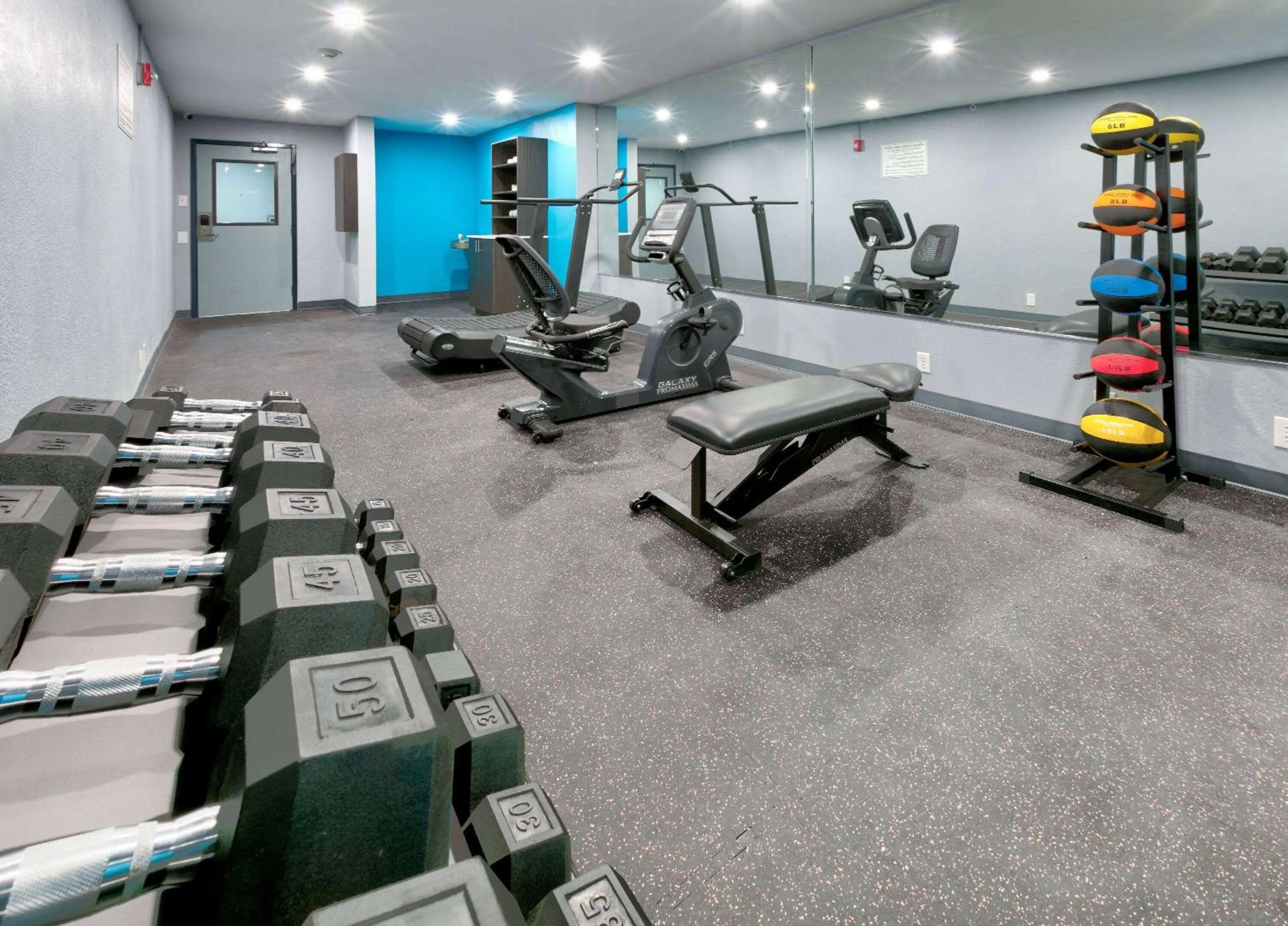 Fitness centre/facilities in Baymont by Wyndham Chattanooga Eastridge
