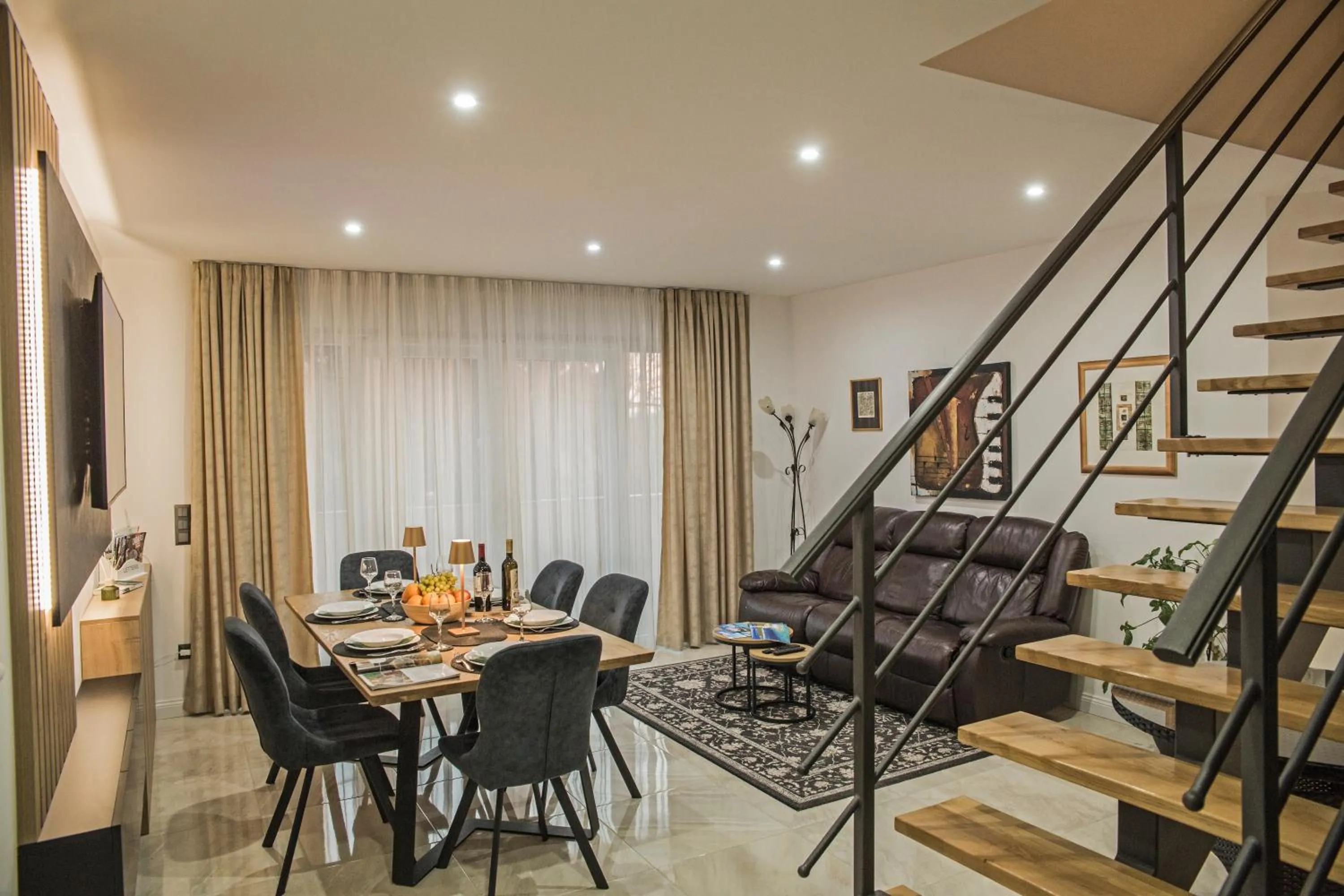 Iadertina Duplex Apartment with Garden