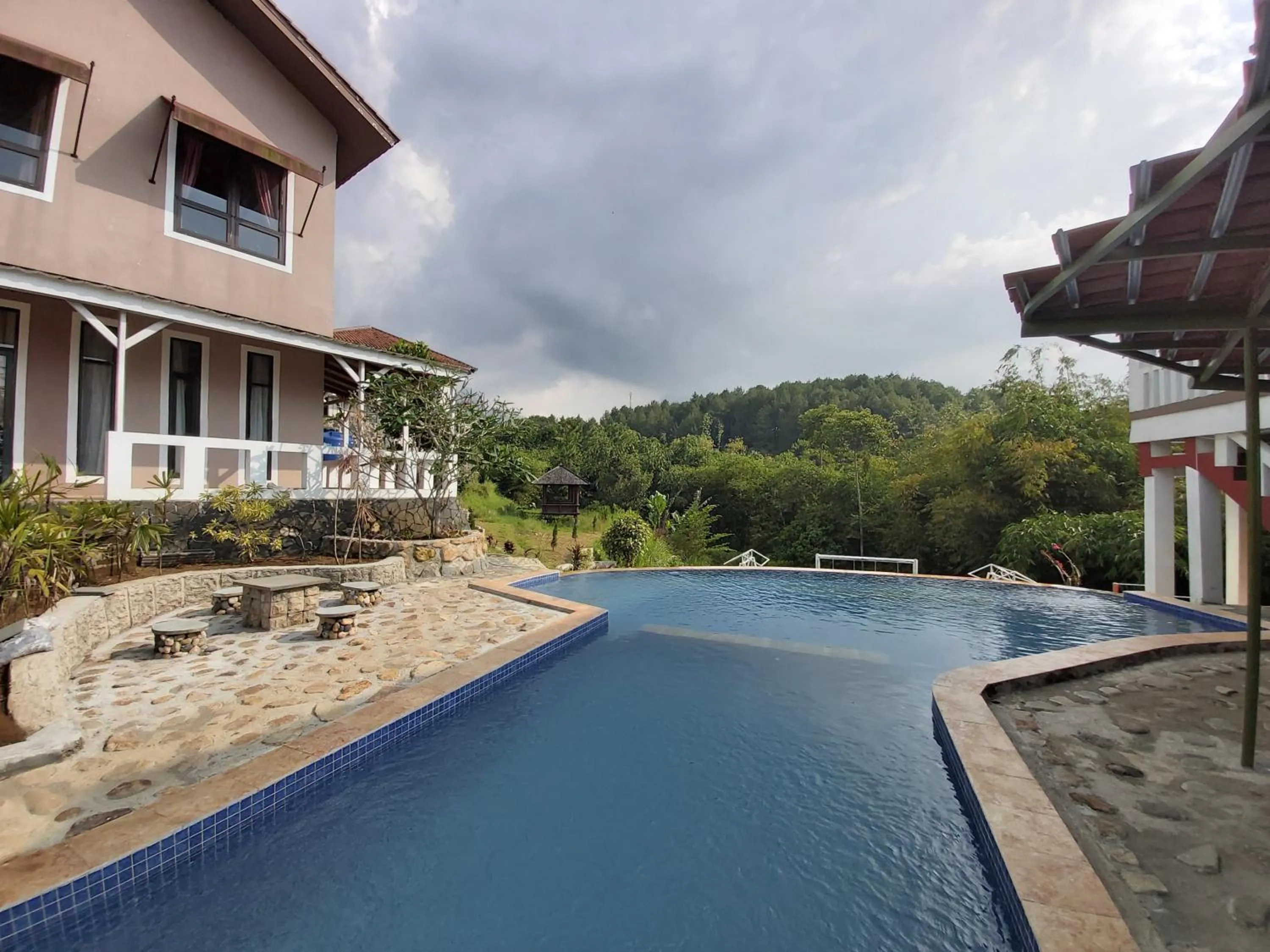 Property building in Degung Hillside