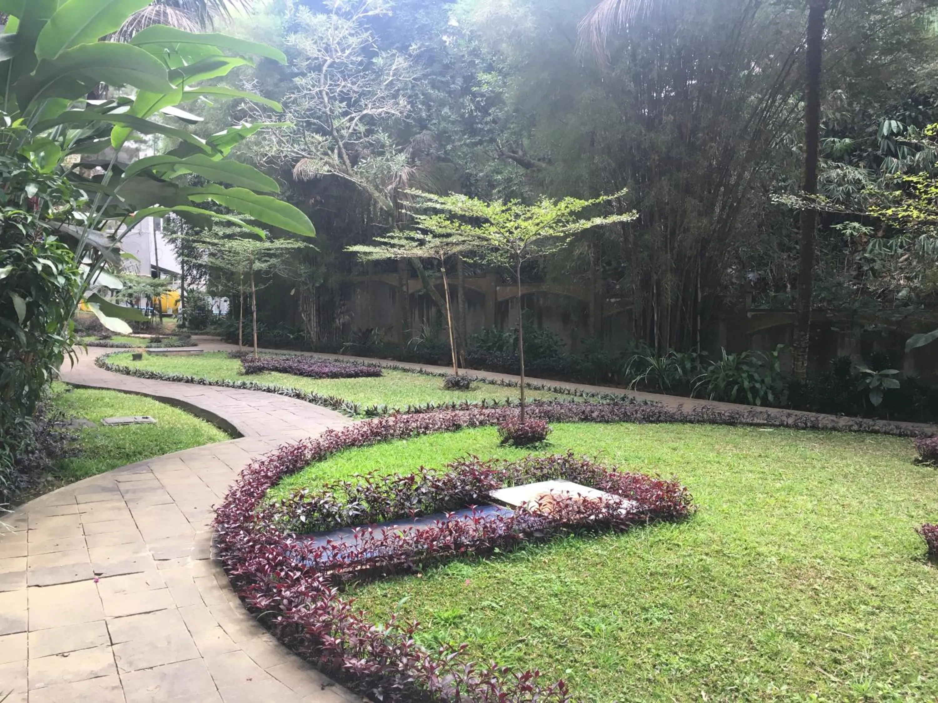 Property building in Deluxe & Cozy 4BR Galeri Ciumbuleuit Apartment By Travelio