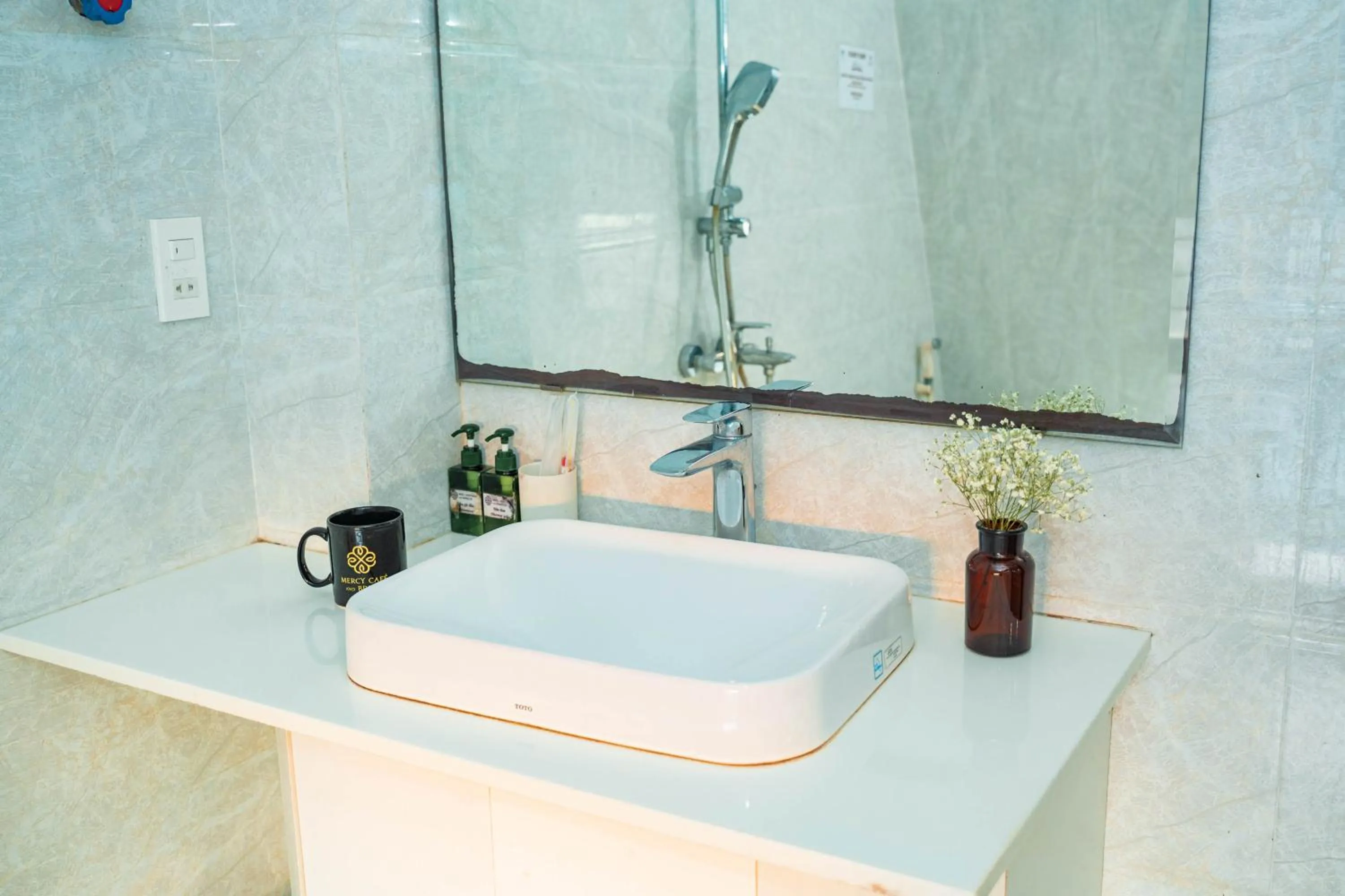 Shower in Merci Vinhomes Imperia Hai Phong