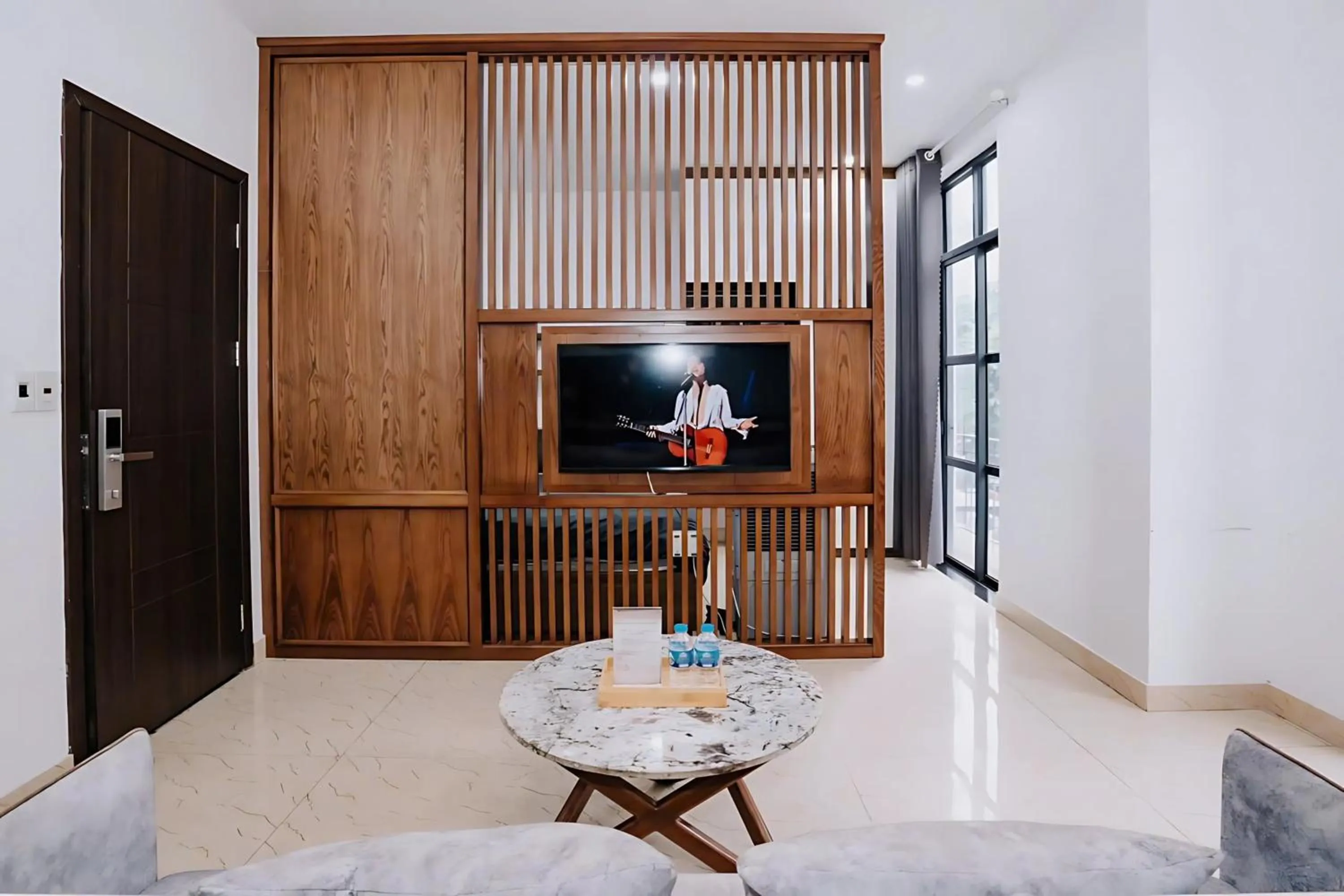 TV and multimedia, Bed in Merci Vinhomes Imperia Hai Phong