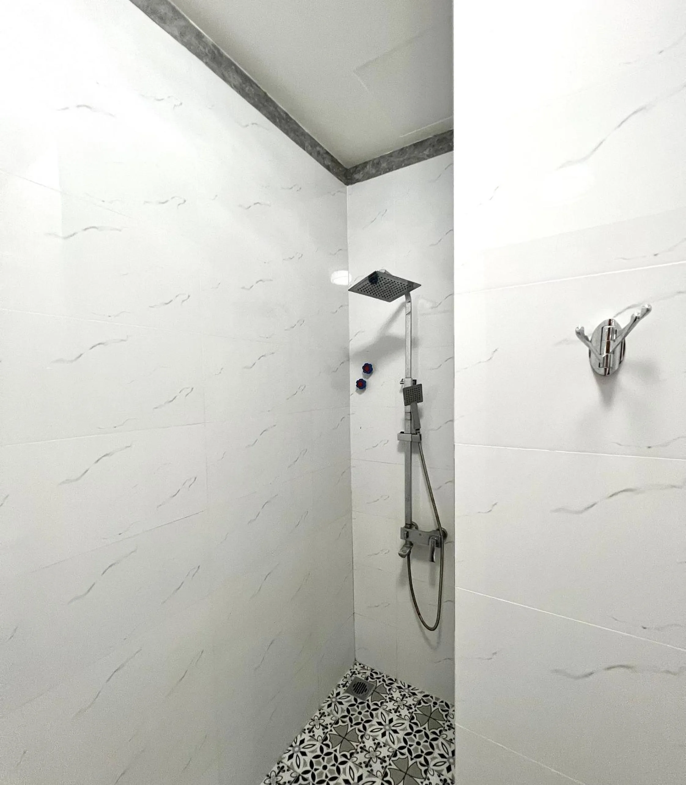 Shower in Merci Vinhomes Imperia Hai Phong