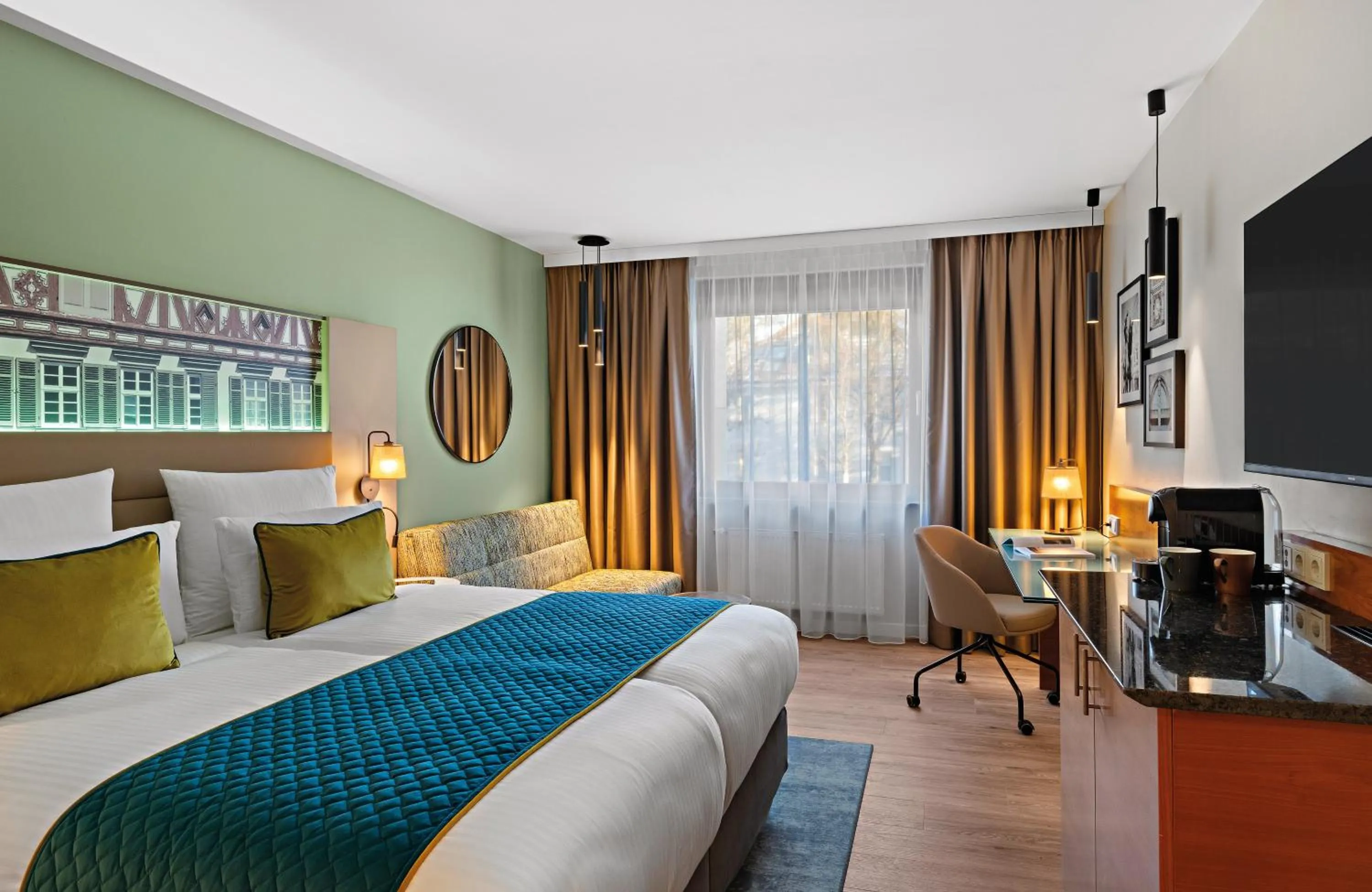 Photo of the whole room, Bed in Leonardo Hotel Esslingen